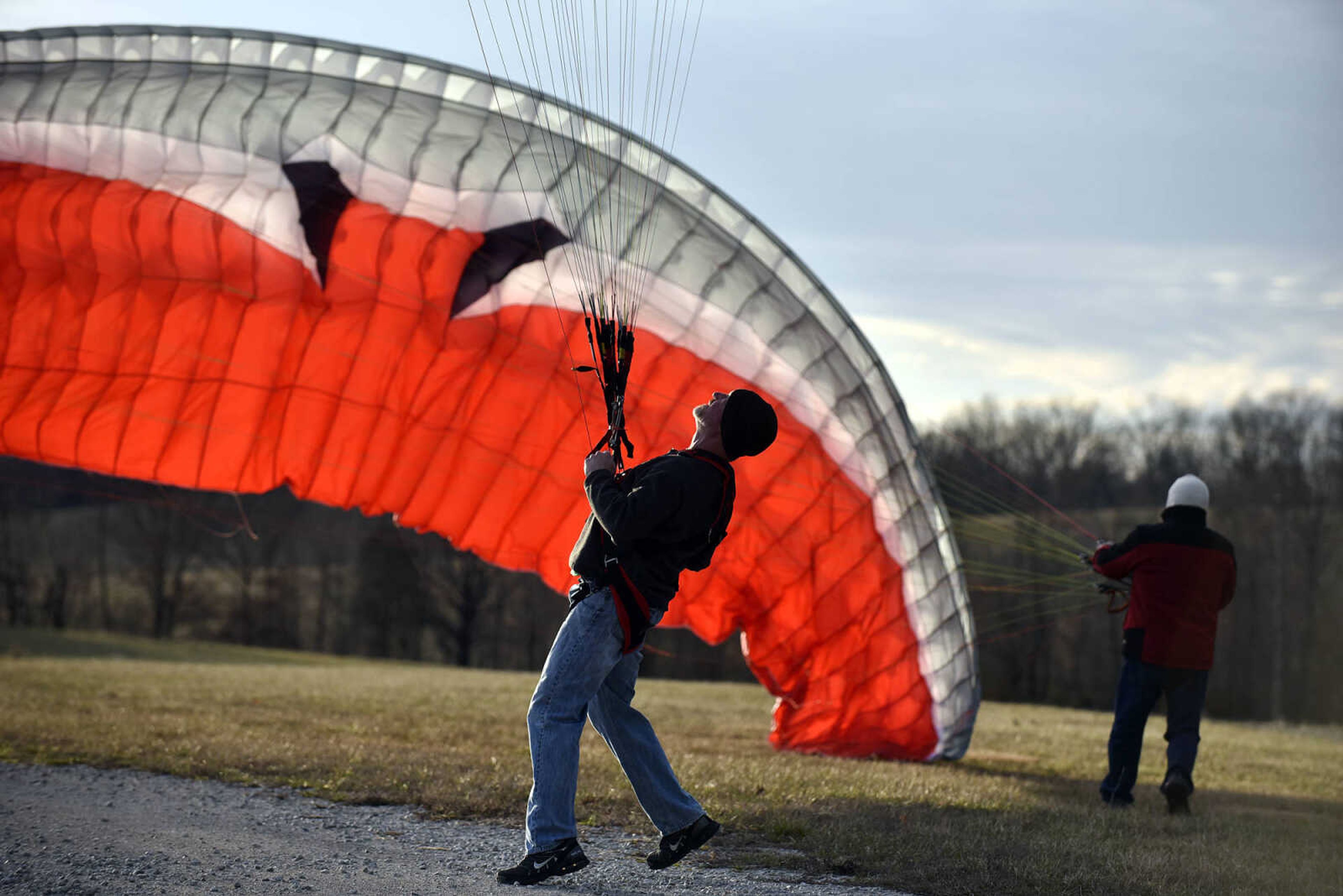 Dave Bogenpohl, left, and Kevin Rampley practice their kiting skills on Wednesday, Feb. 1, 2017, at the Fruitland International Airport in Jackson.