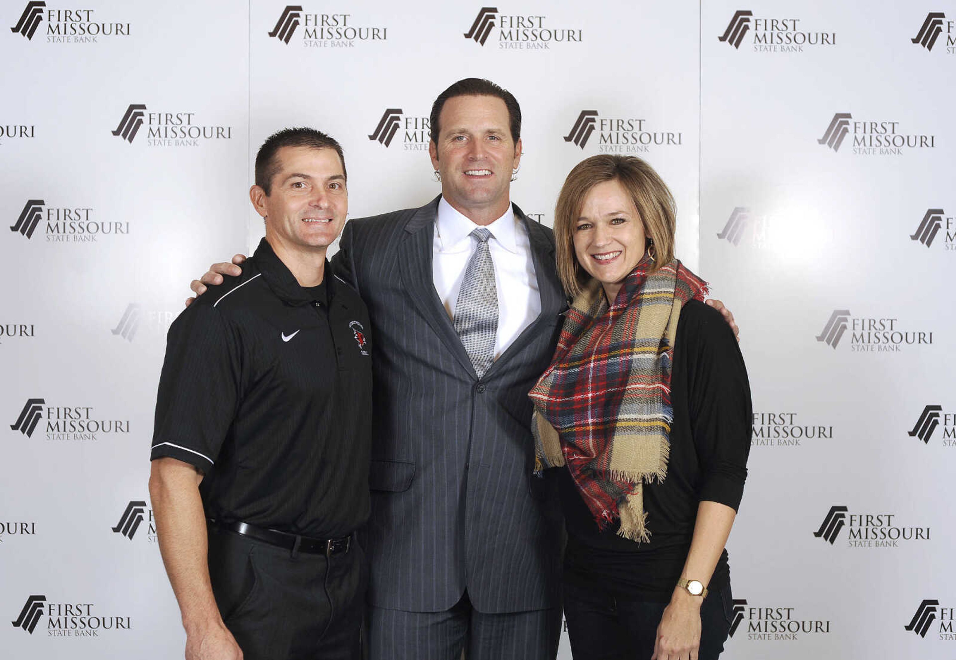 LAURA SIMON ~ lsimon@semissourian.com

Mike Matheny, manager of the St. Louis Cardinals, poses with fans during a VIP reception, Wednesday, Dec. 2, 2015, at Southeast Missouri State University's River Campus. "The State of Cardinals Nation" was presented by First Missouri State Bank.