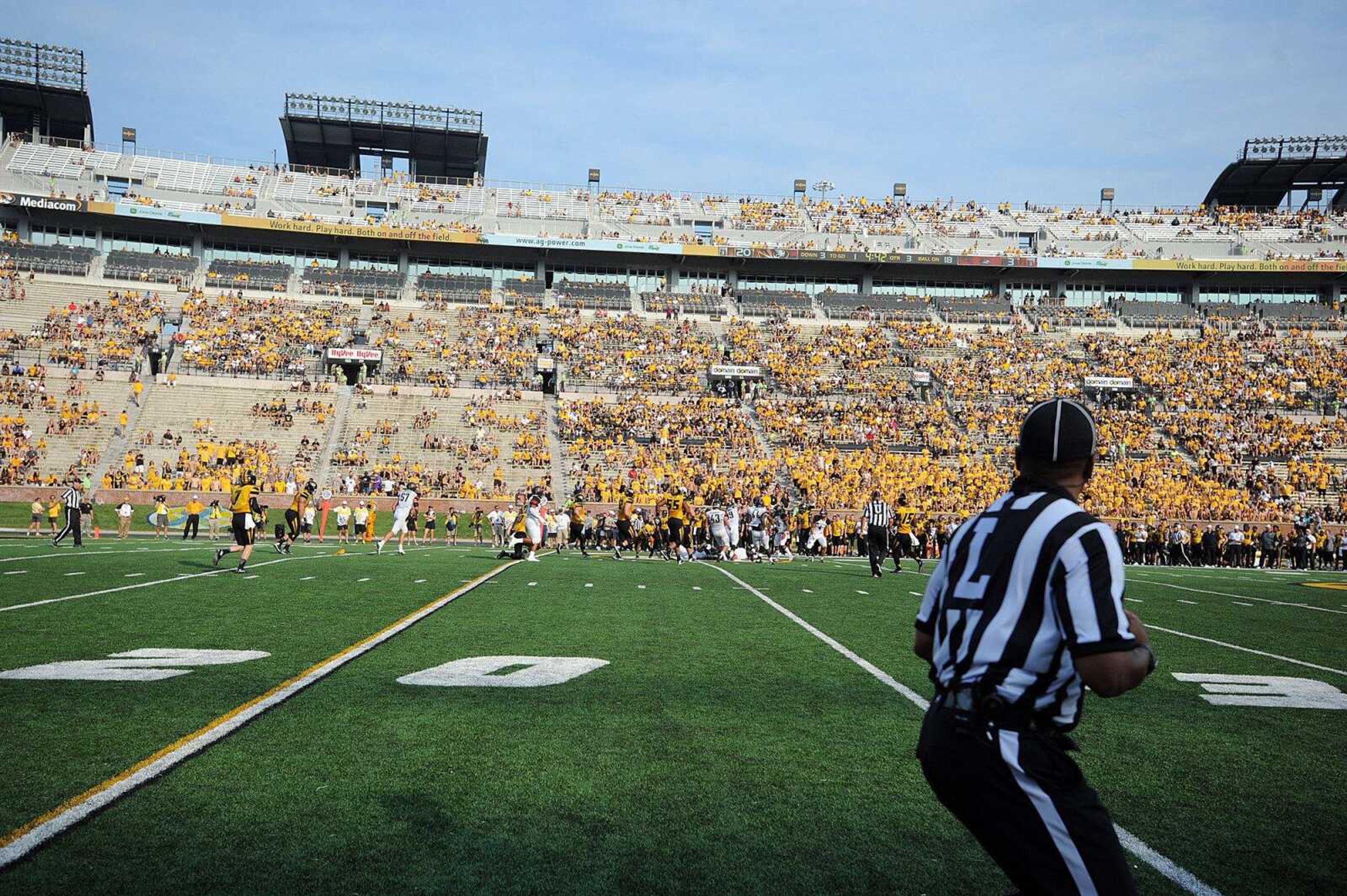 Southeast Missouri State takes on Mizzou, Saturday, Sept. 5, 2015, at Faurot Field in Columbia, Missouri. Mizzou defeated Southeast 34-3. (Laura Simon)