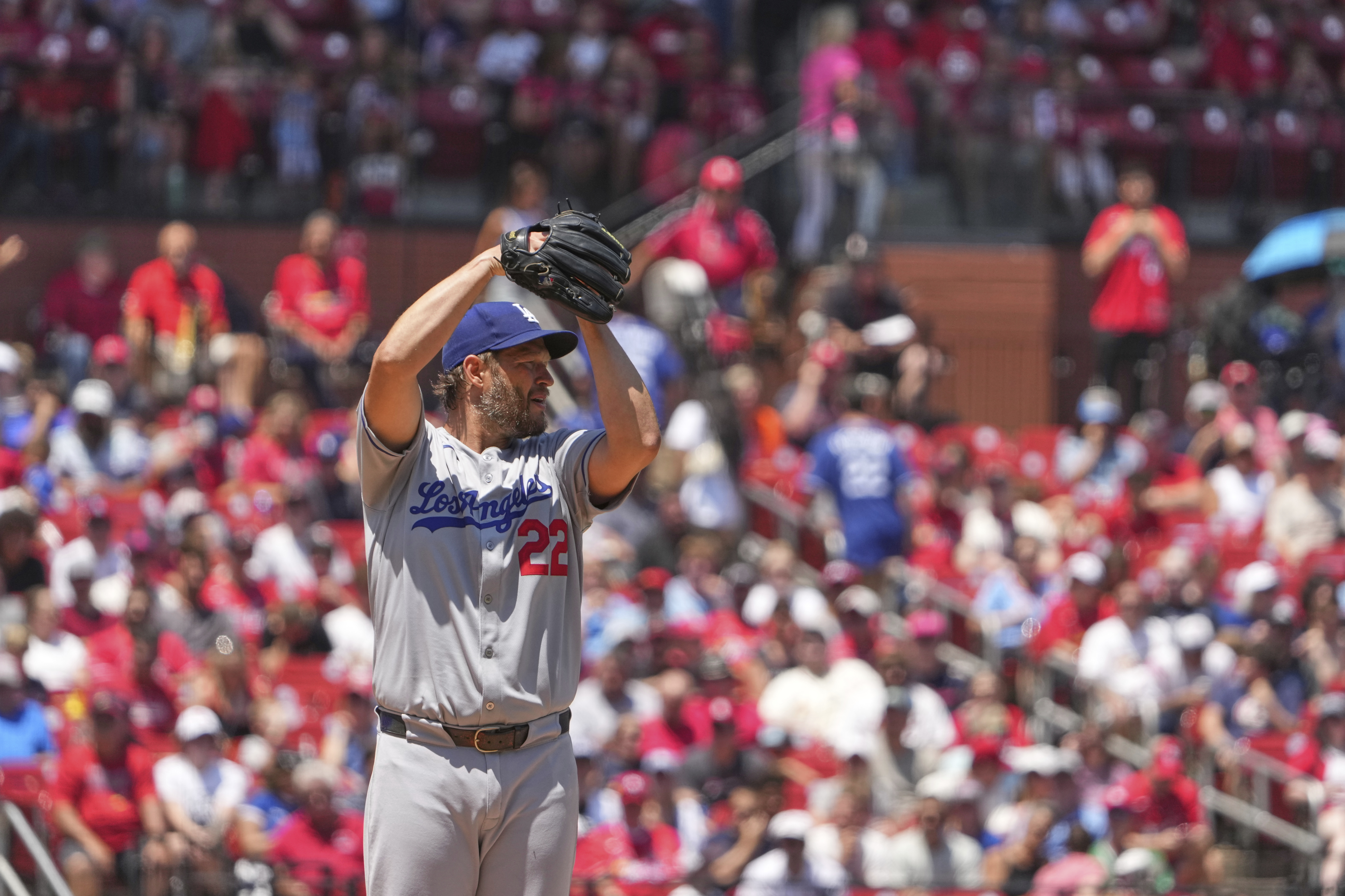Clayton Kershaw gets 1st win this season as Dodgers beat Car