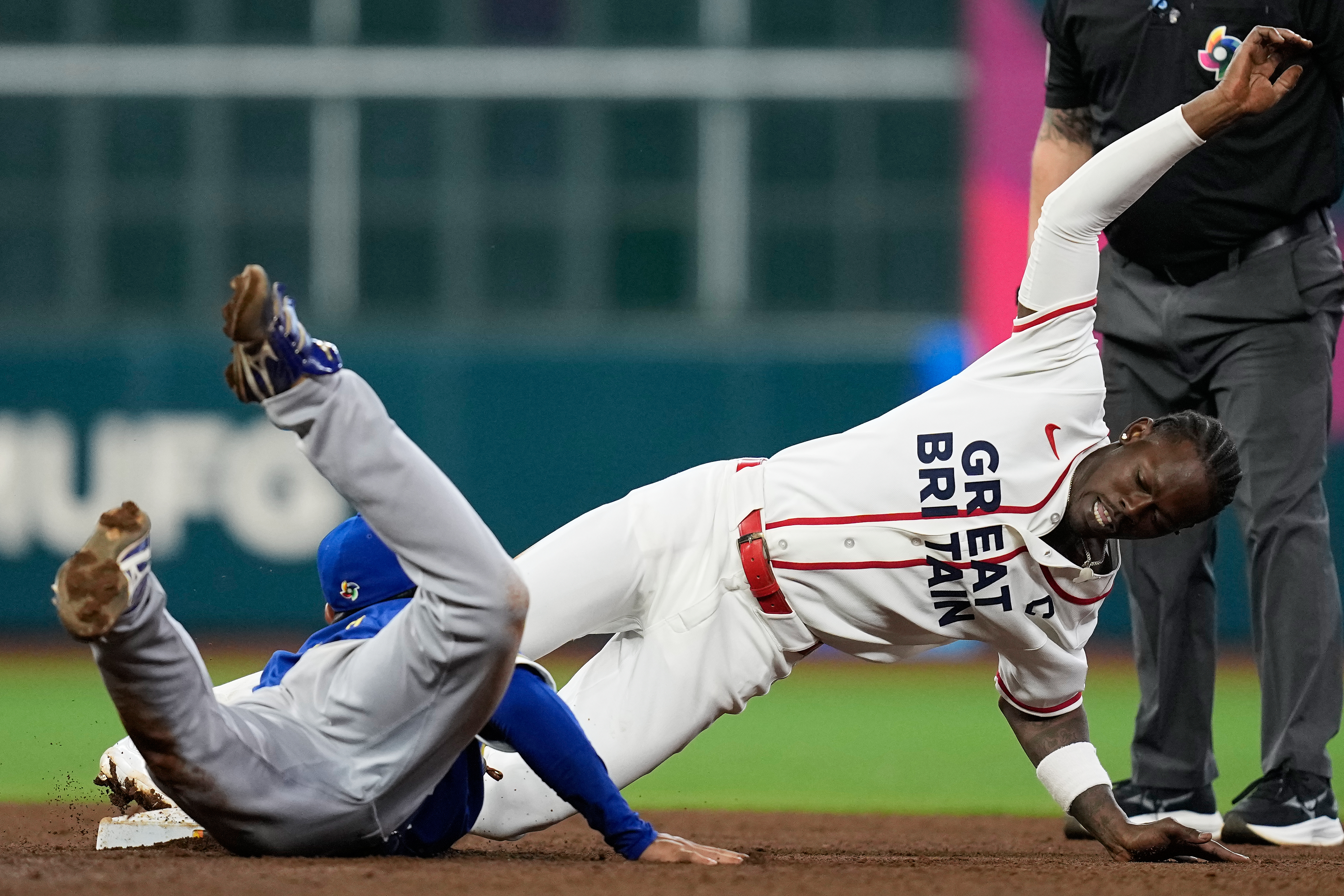 Photo highlights from the World Baseball Classic
