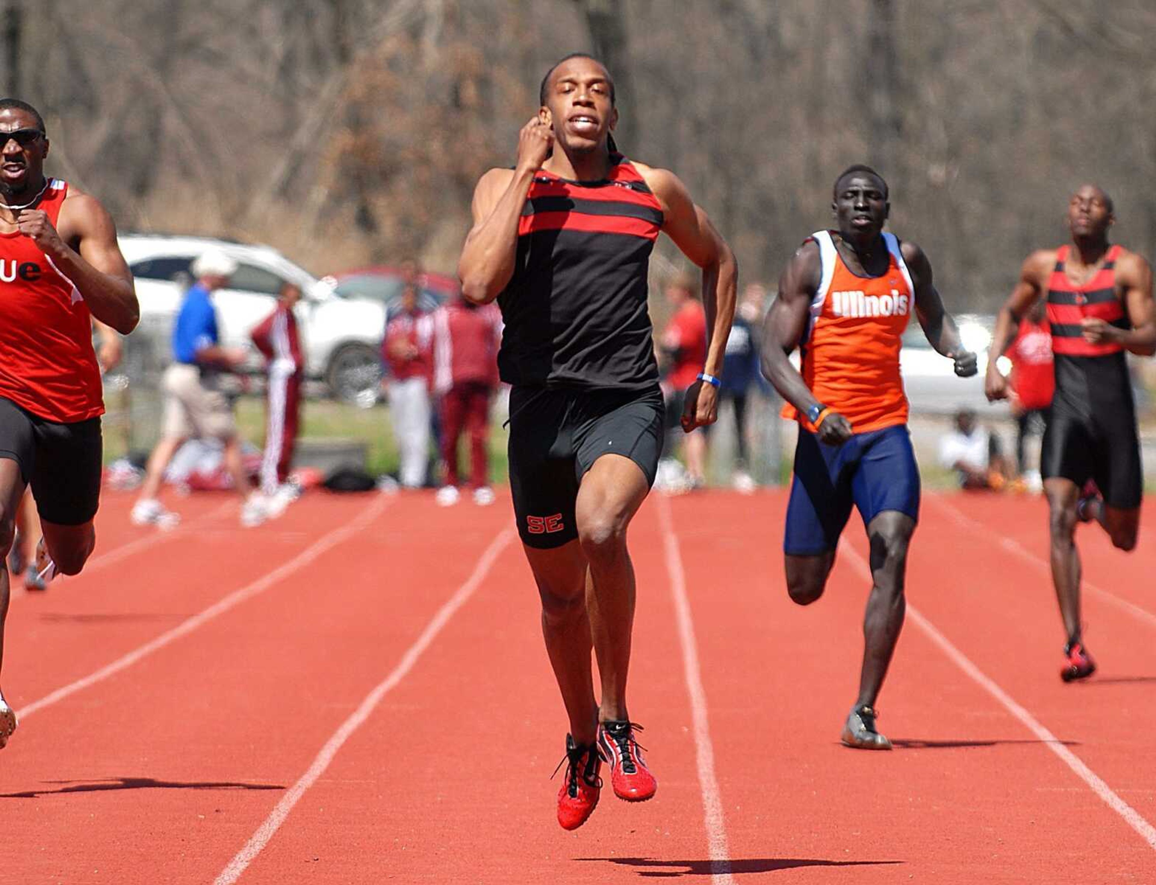 Miles Smith leads a 400-meter race for Southeast Missouri State during the 2008 outdoor track season.