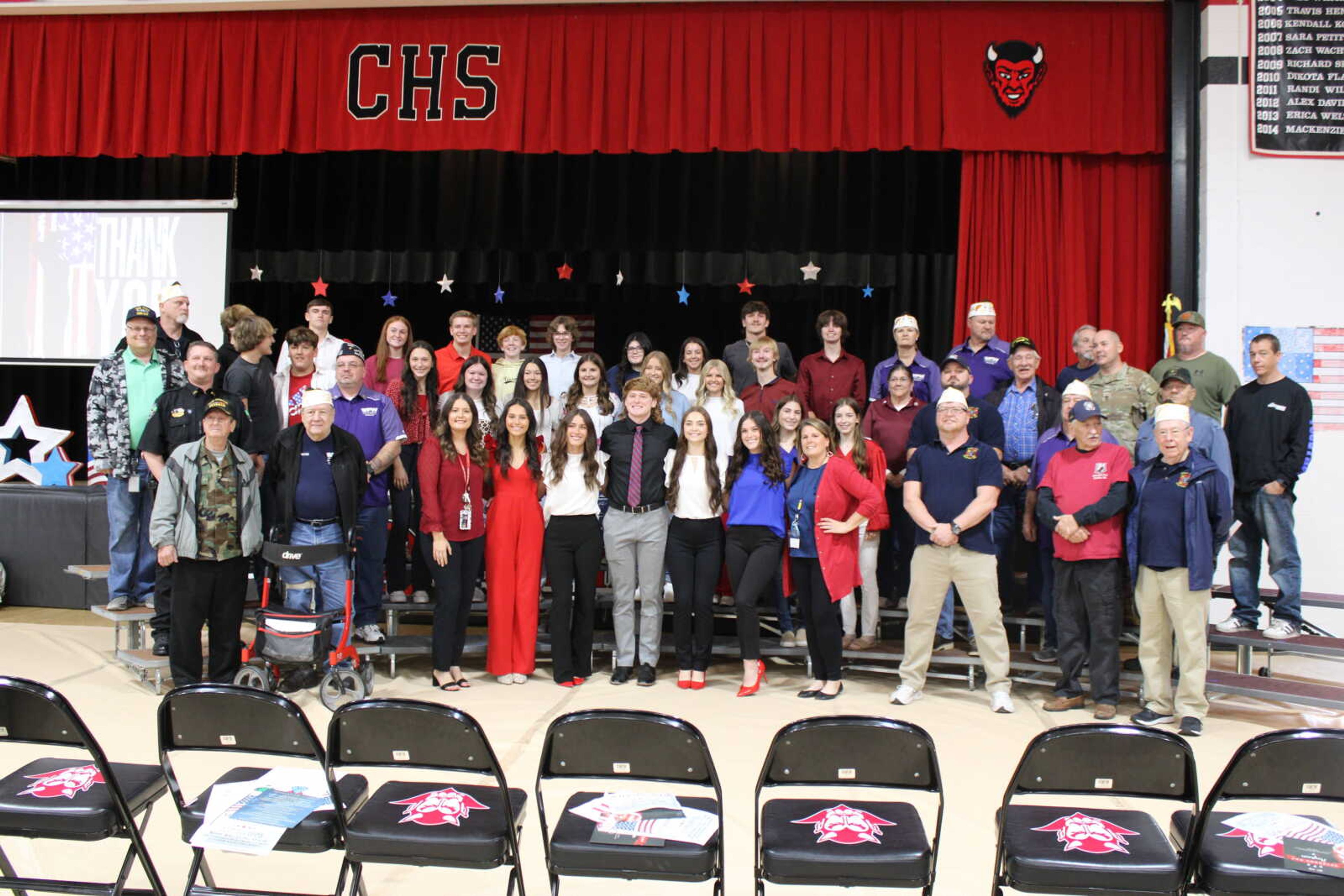 Chaffee student council and veterans pose for a photo after the assembly