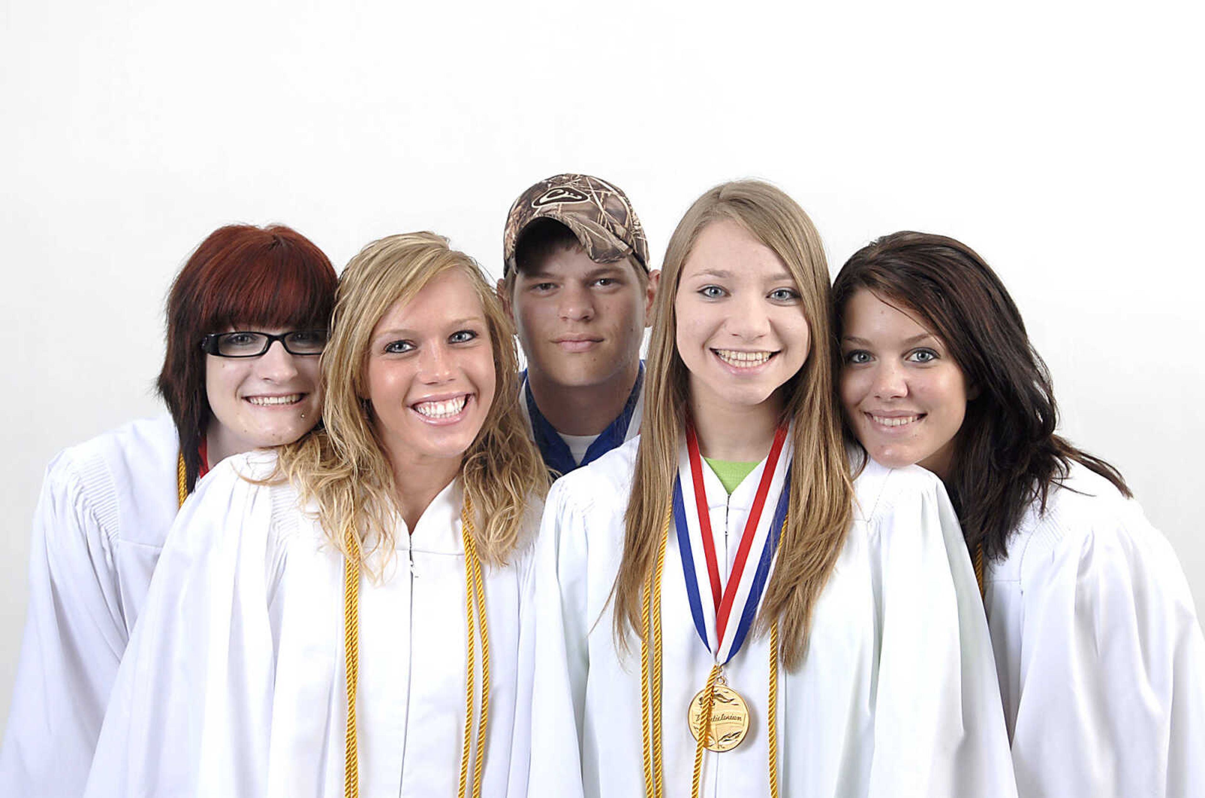 KIT DOYLE ~ kdoyle@semissourian.com
Leopold valedictorians Amy Beel, April Nenninger, Wade Wiseman, Janice Bueter and Casey Bucher.