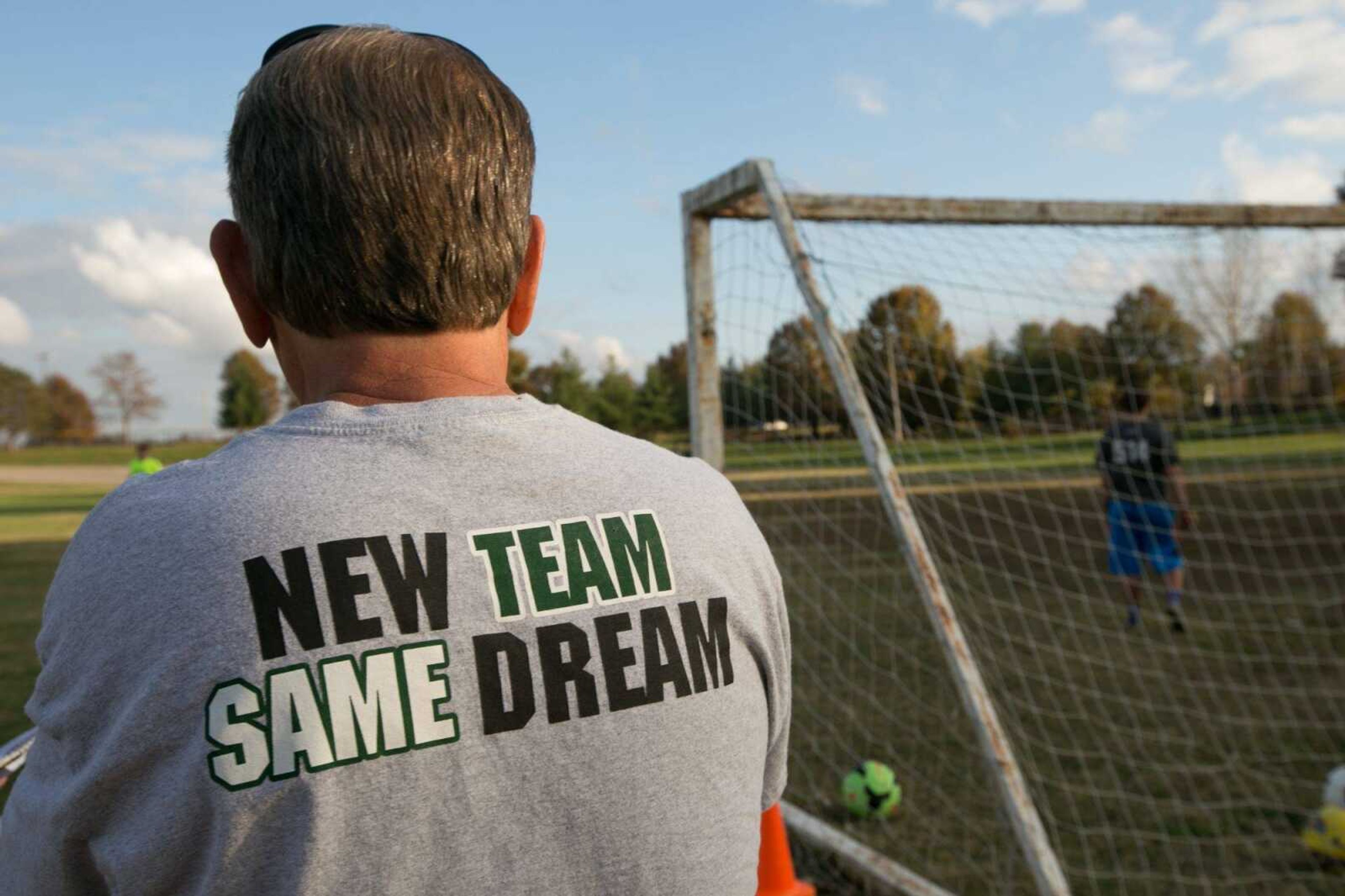 Perryville coach Jerry Fulton the team during a drill at practice Wednesday, Nov. 4, 2014 in Perryville. (Glenn Landberg)