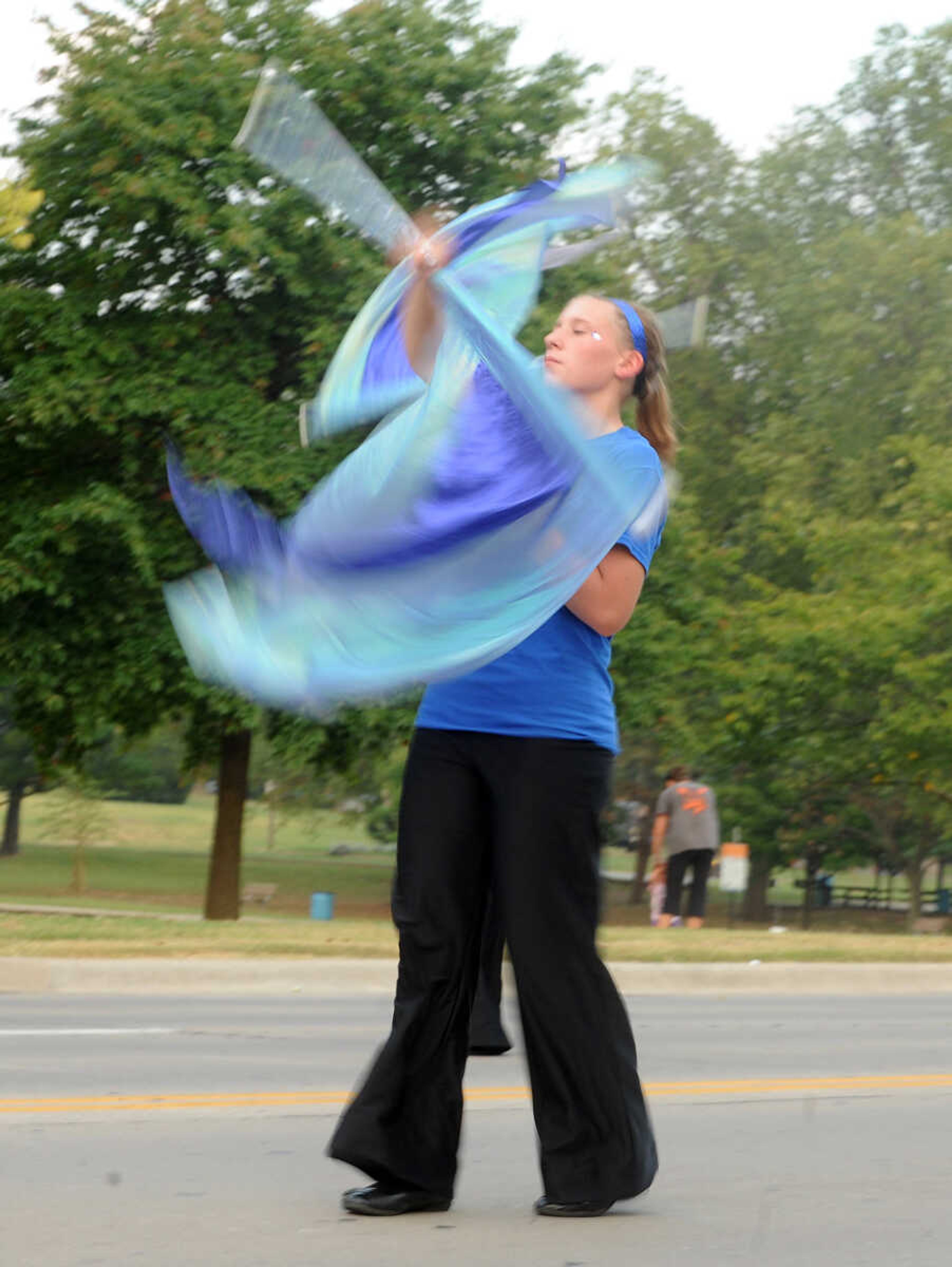 LAURA SIMON ~ lsimon@semissourian.com

The SEMO District Fair Parade moves along Broadway towards Arena Park, Monday, Sept. 9, 2013, in Cape Girardeau.