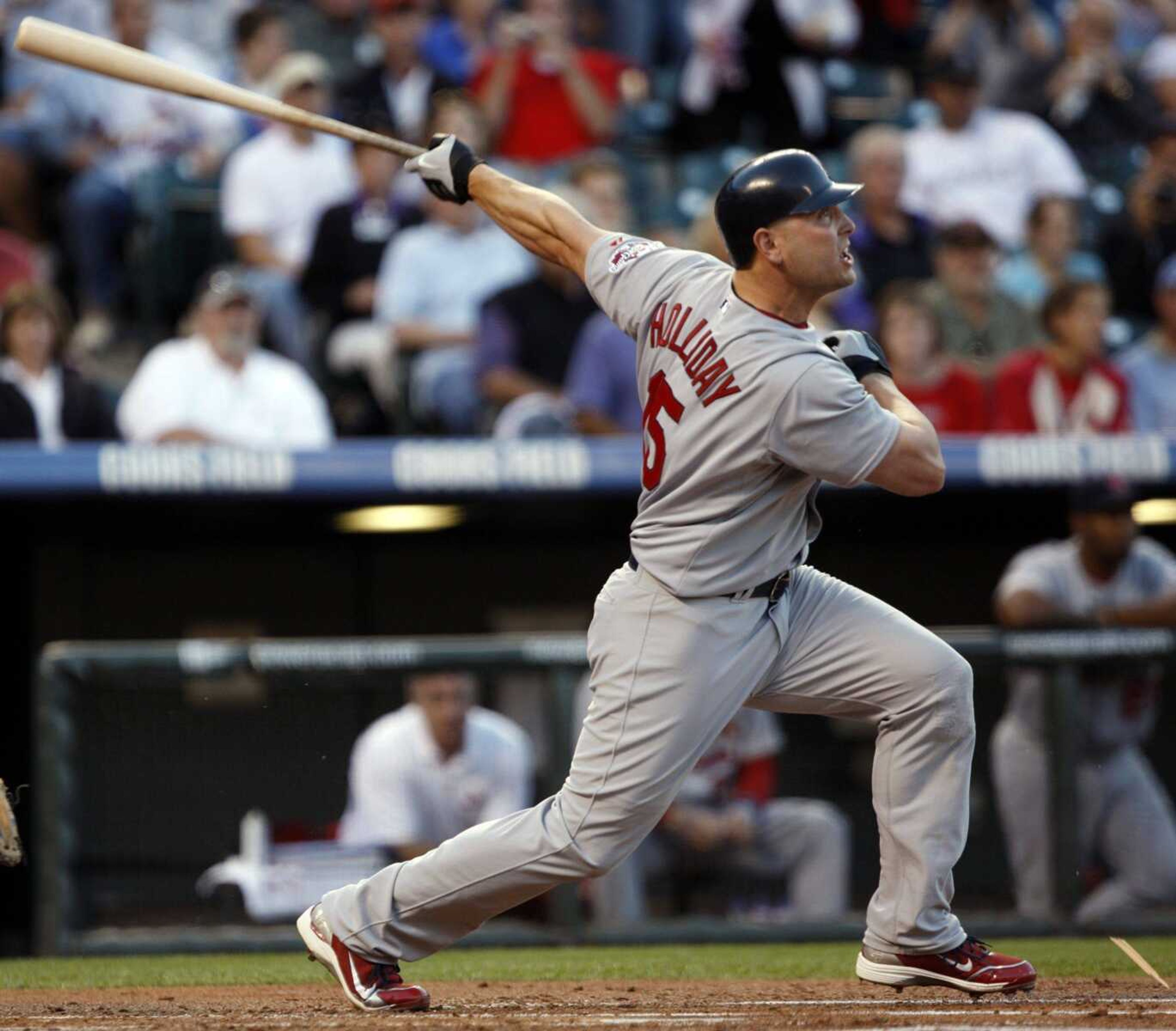 Outfielder Matt Holliday reportedly has agreed to a seven-year, $120 million deal to return to the Cardinals. (DAVID ZALUBOWSKI ~ Associated Press)