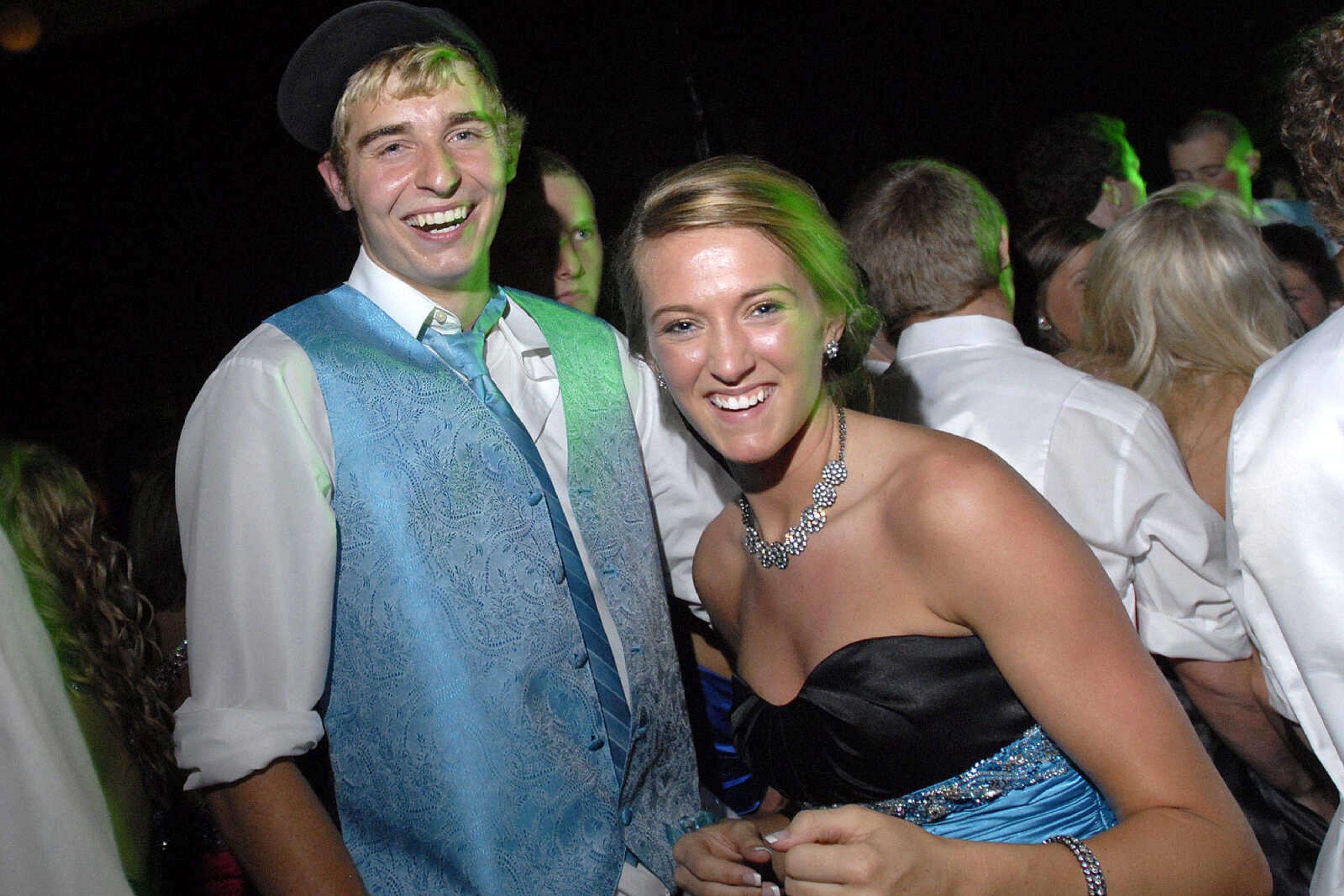 LAURA SIMON~lsimon@semissourian.com
Jackson High School Prom Saturday, May 8, 2010.