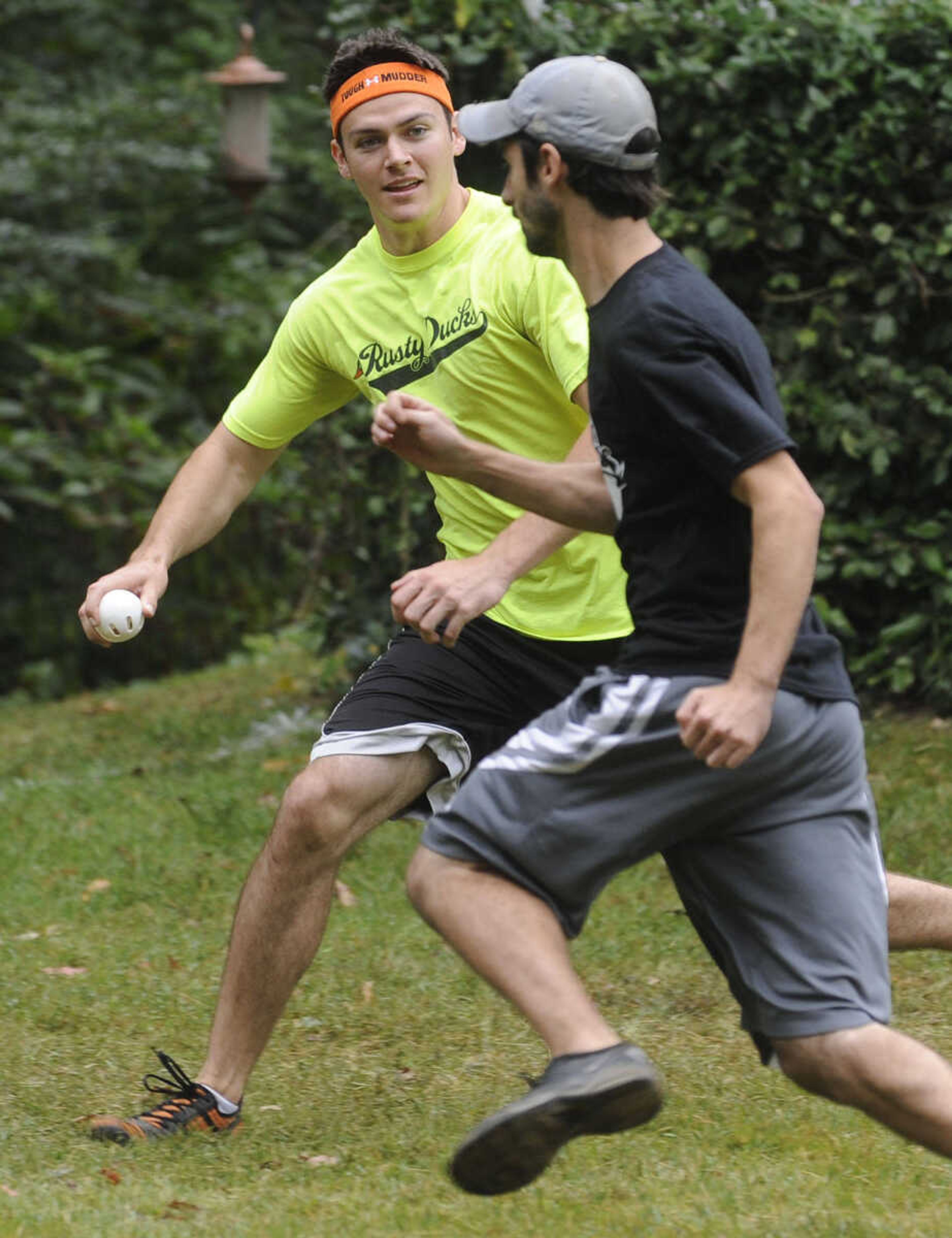 Rusty Ducks third baseman Brenton Ruopp catches Diablos baserunner Nick Centanni.