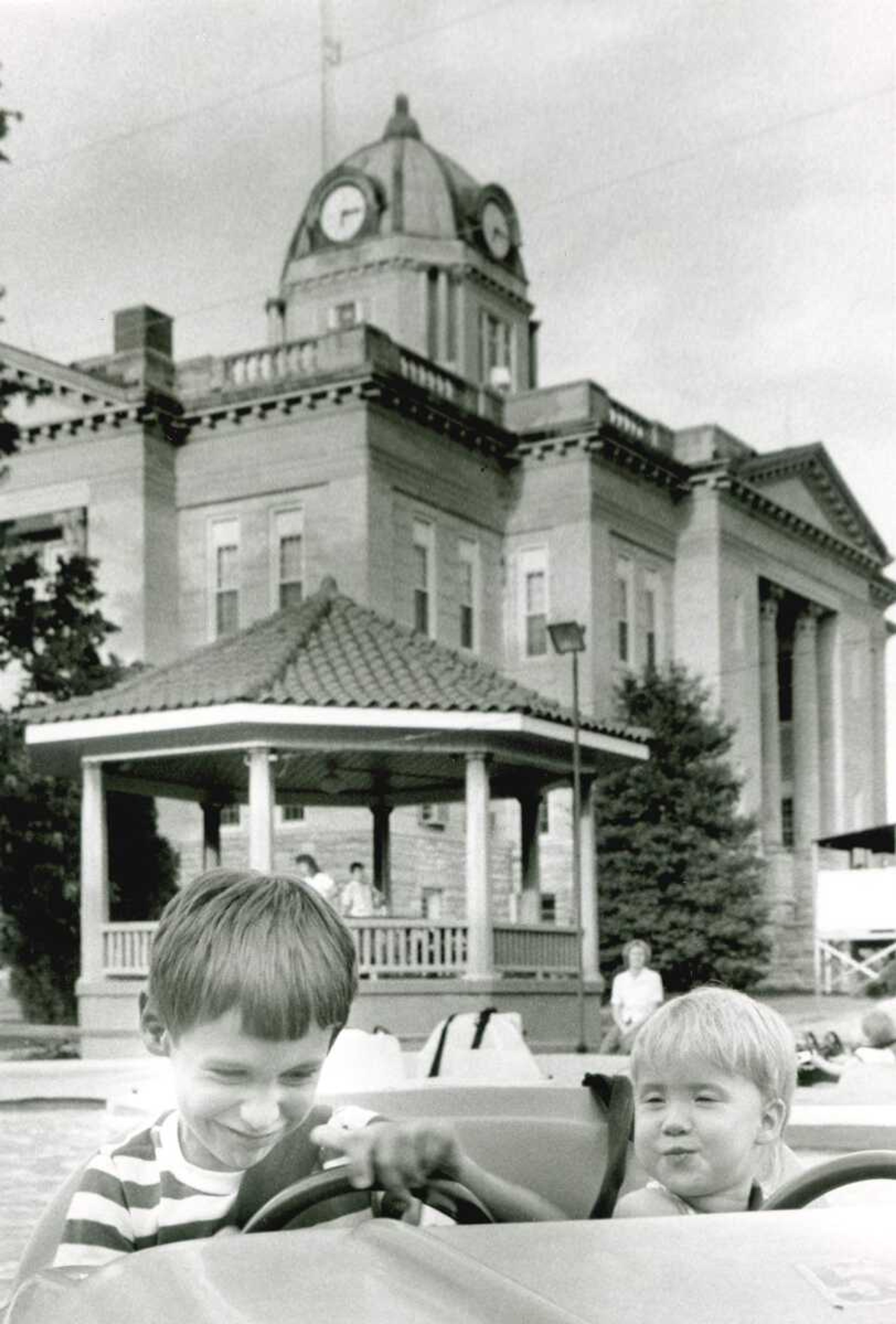 Southeast Missourian archives
Eric and Heather Birk of Jackson steer bumper boats at the 1989 Homecomers.