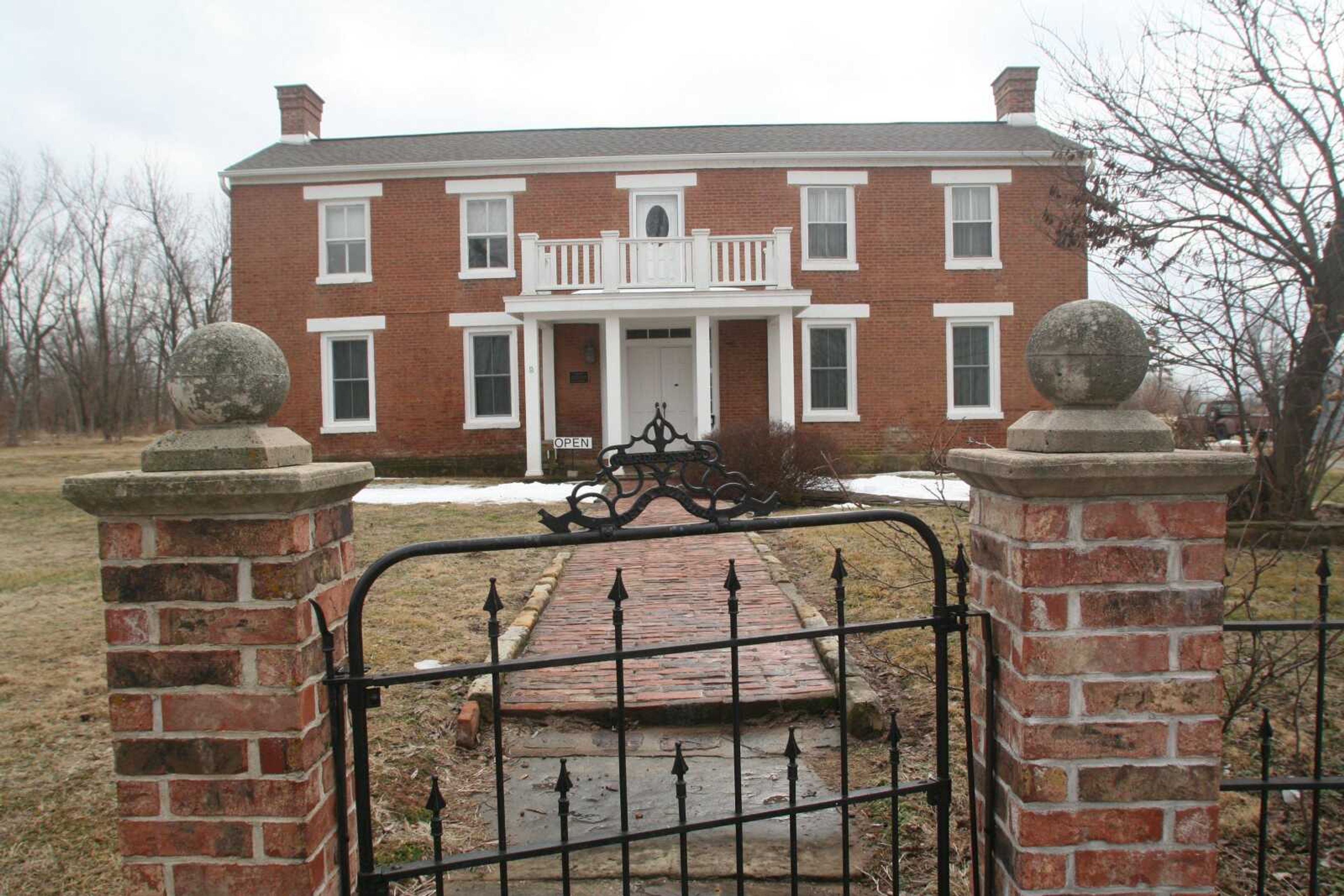 Ritchey's mansion in tiny Newtonia in southwest Missouri was at the  center of two separate Civil War battles.