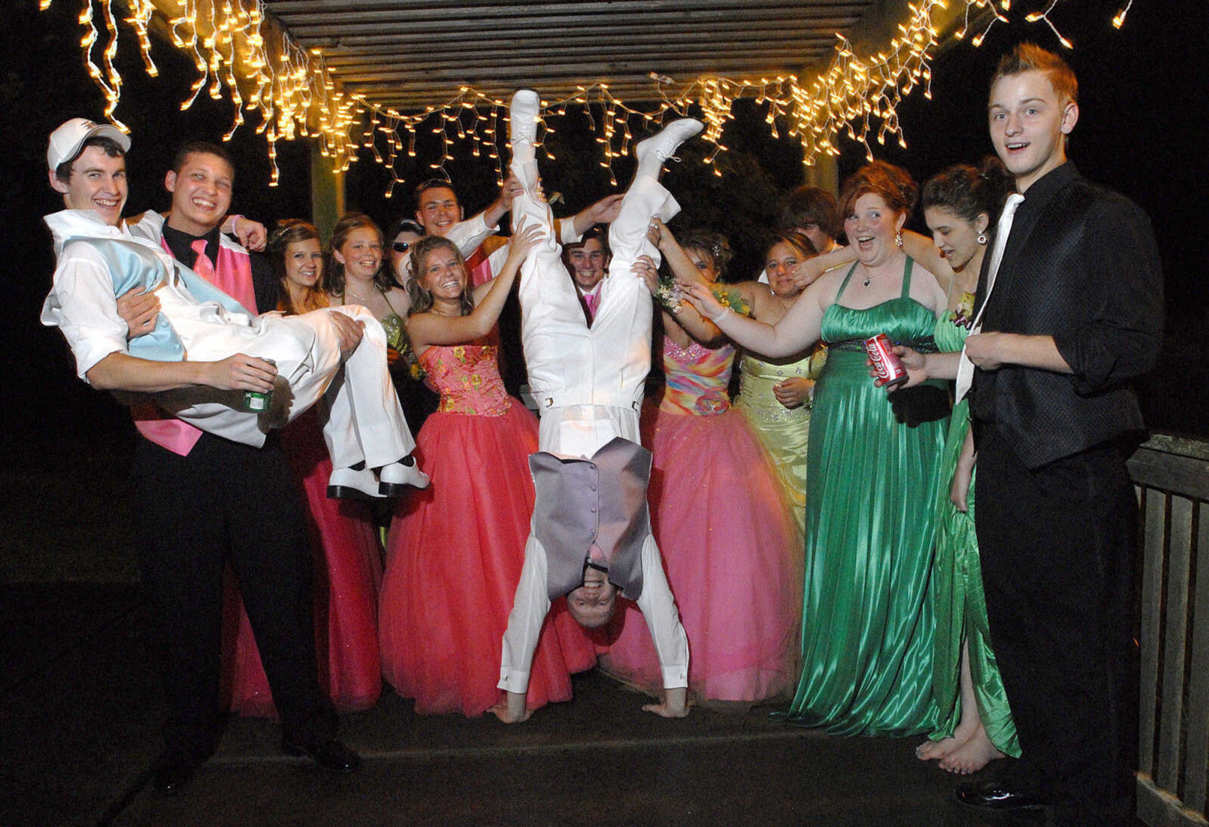 LAURA SIMON~lsimon@semissourian.com
Meadow Heights' prom "A Night to Remember" was held Saturday, April 30, 2011 at Deerfield Lodge.