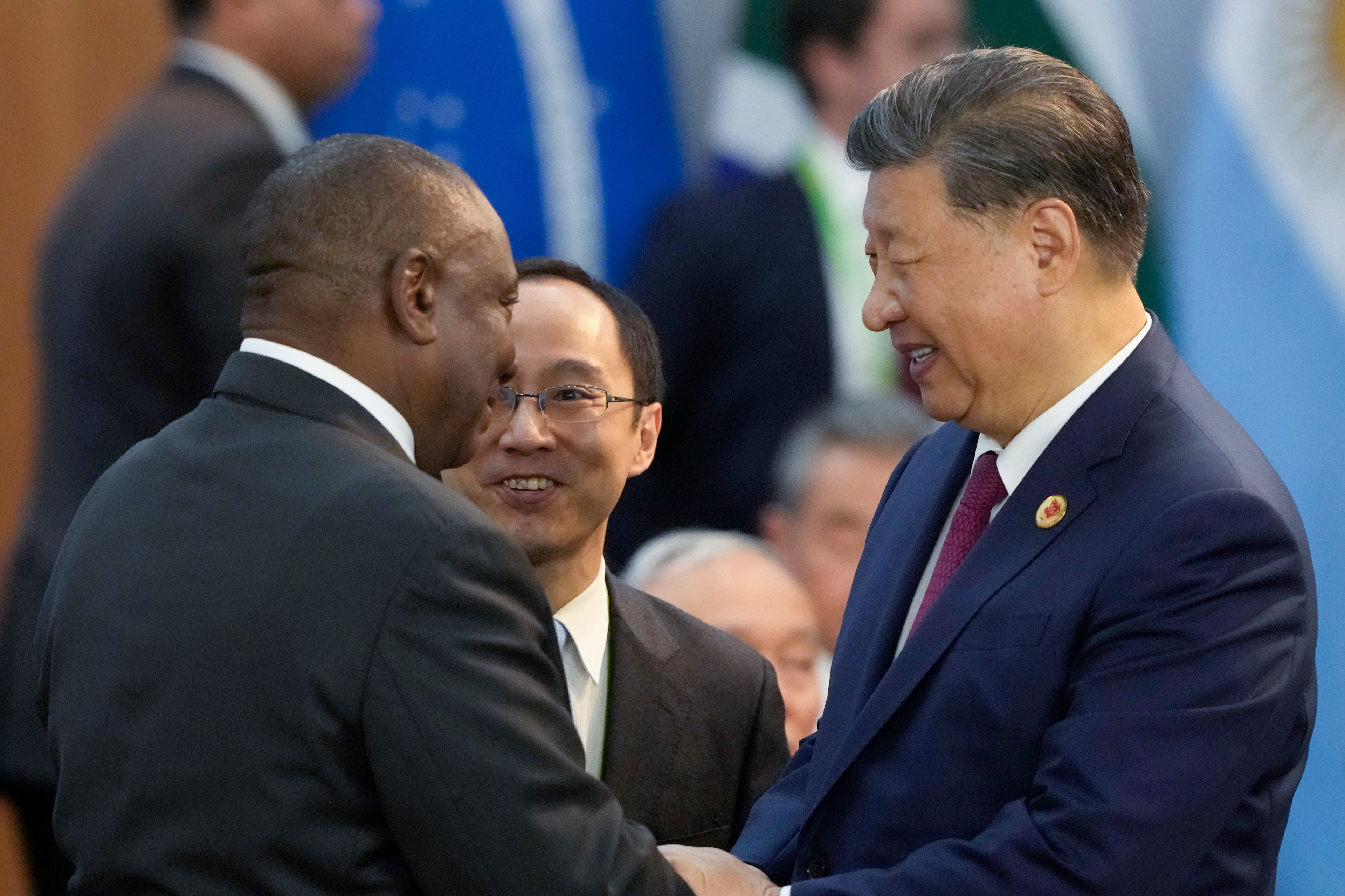 China's President Xi Jinping, right, and South Africa's President Cyril Ramaphosa talk during the G20 Summit leaders meeting in Rio de Janeiro, Monday, Nov. 18, 2024. (AP Photo/Eraldo Peres)