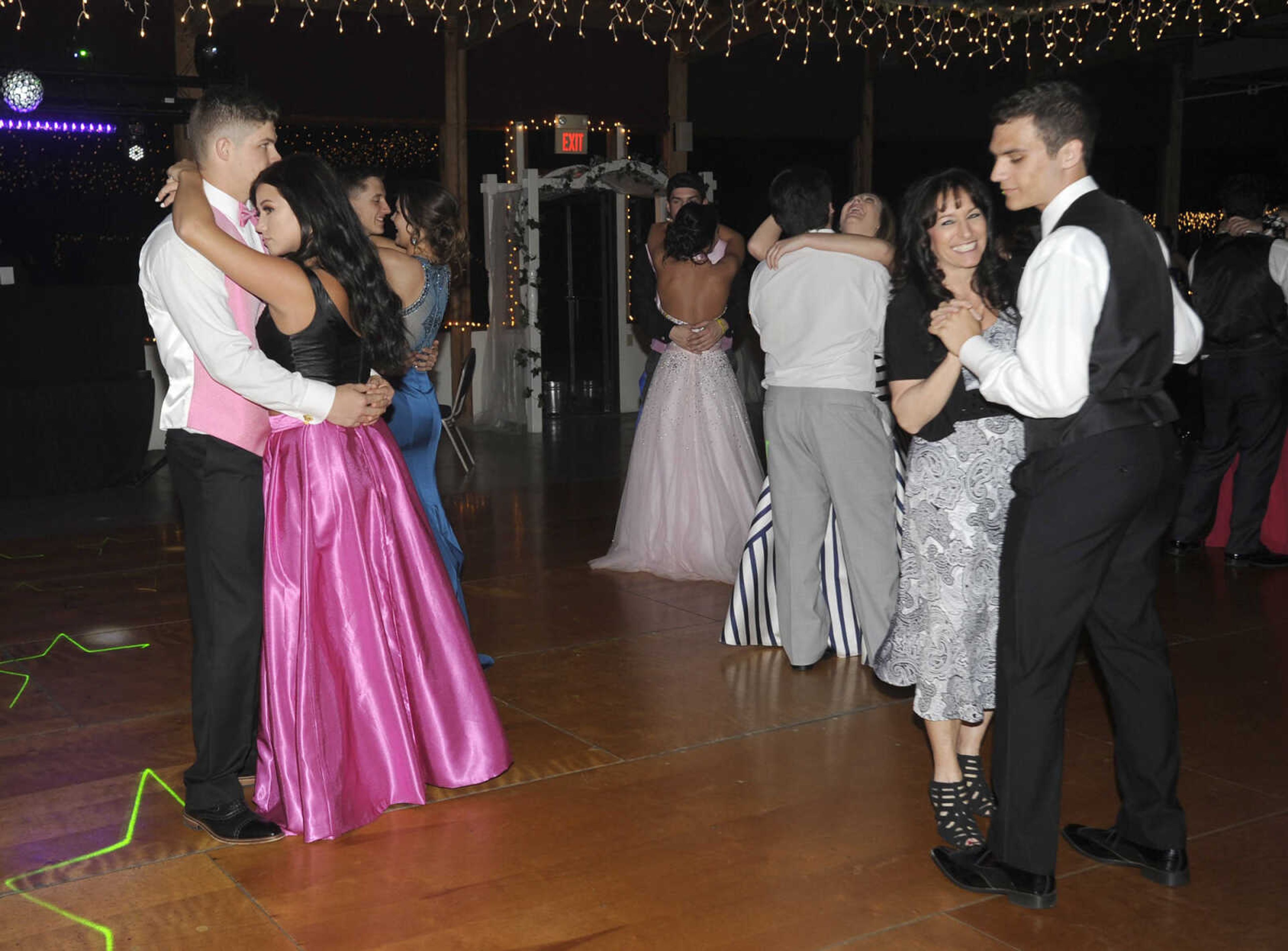 FRED LYNCH ~ flynch@semissourian.com
Scott City High School students dance at their prom Saturday, April 8, 2017 at Deerfield Lodge.