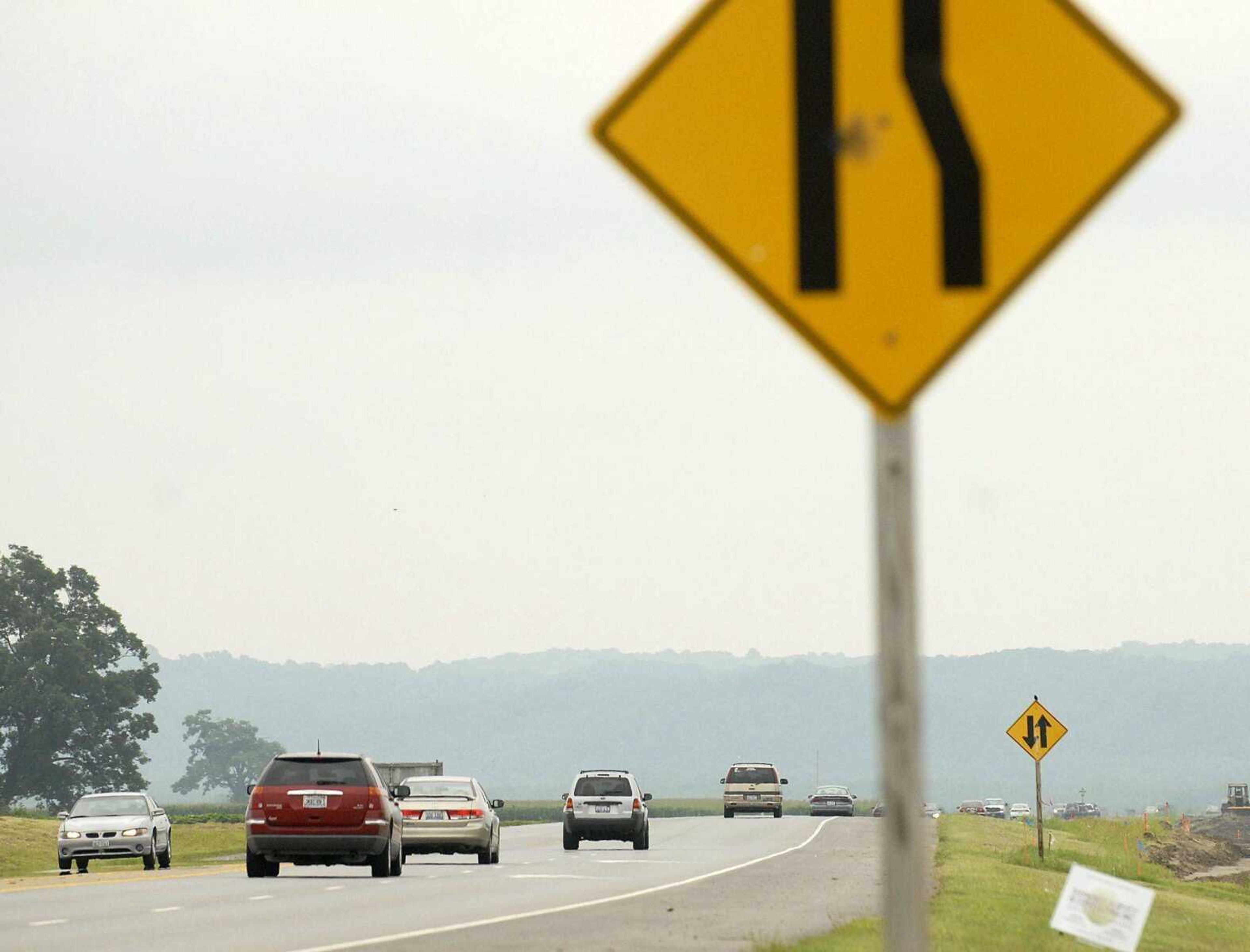 The Illinois Department of Transportation plans to make Highway 146 four lanes all the way to Highway 3. (Elizabeth Dodd)