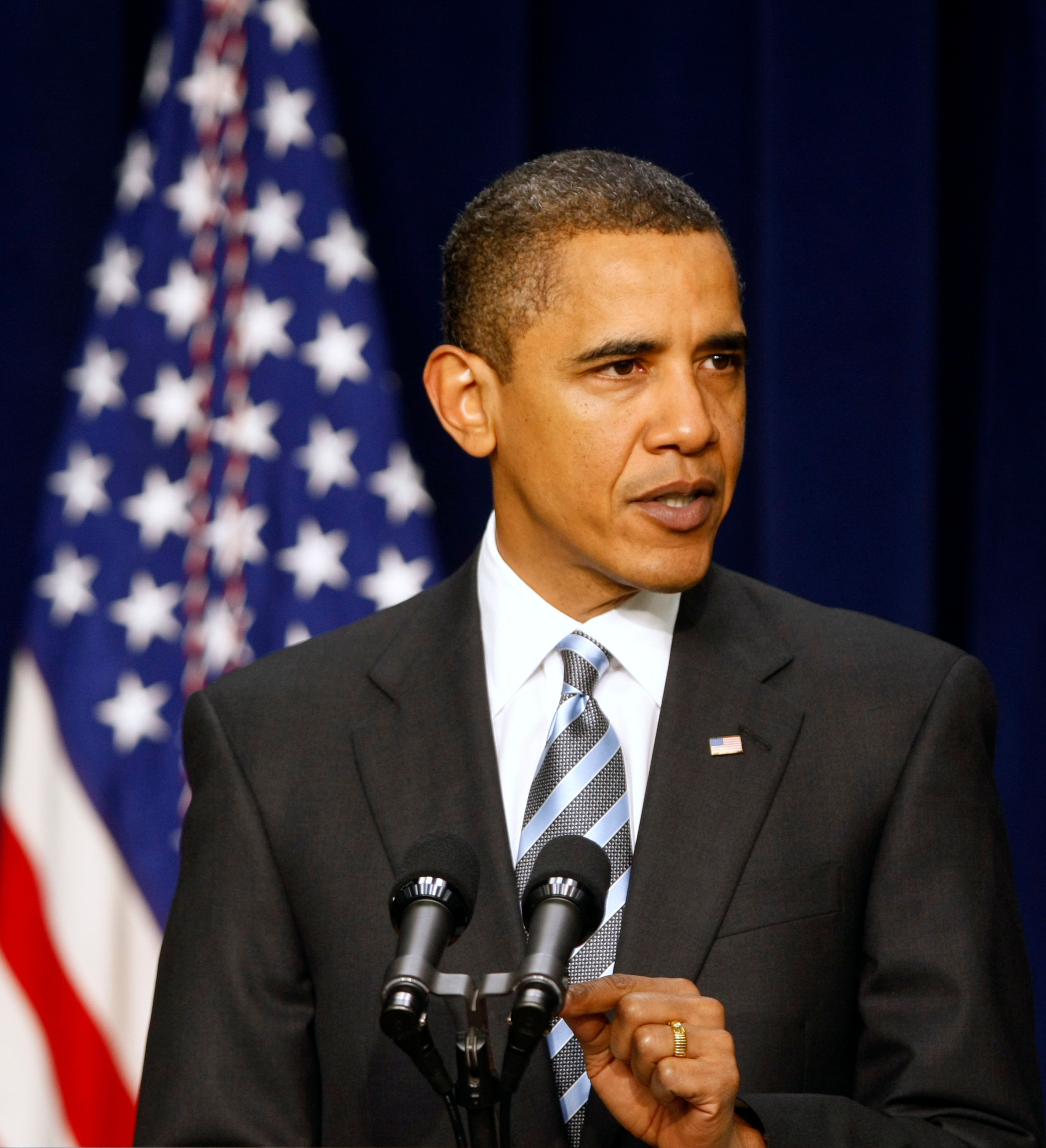 President Barack Obama speaks on plans to help small businesses, Thursday, Oct. 29, 2009, in the Eisenhower Executive Office Building on the White House campus in Washington.