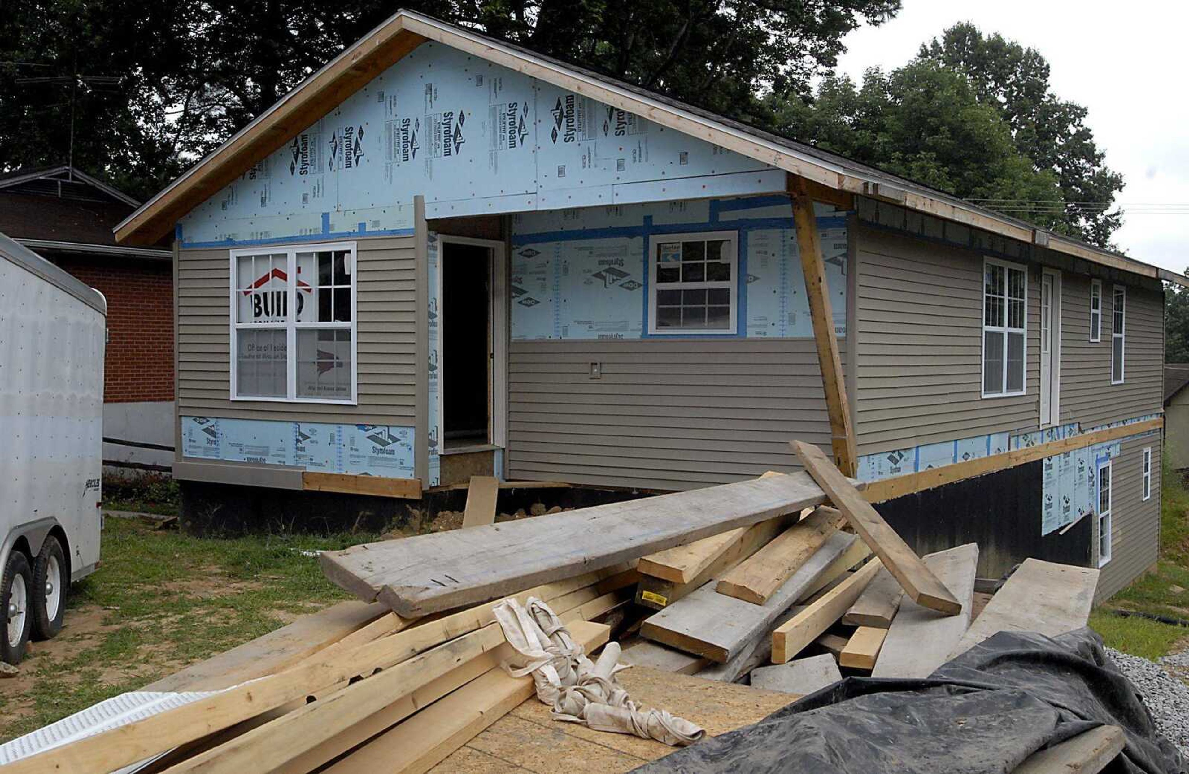 Work proceeds on the Habitat for Humanity House at 1640 N. Main St. in Cape Girardeau. (Kit Doyle)