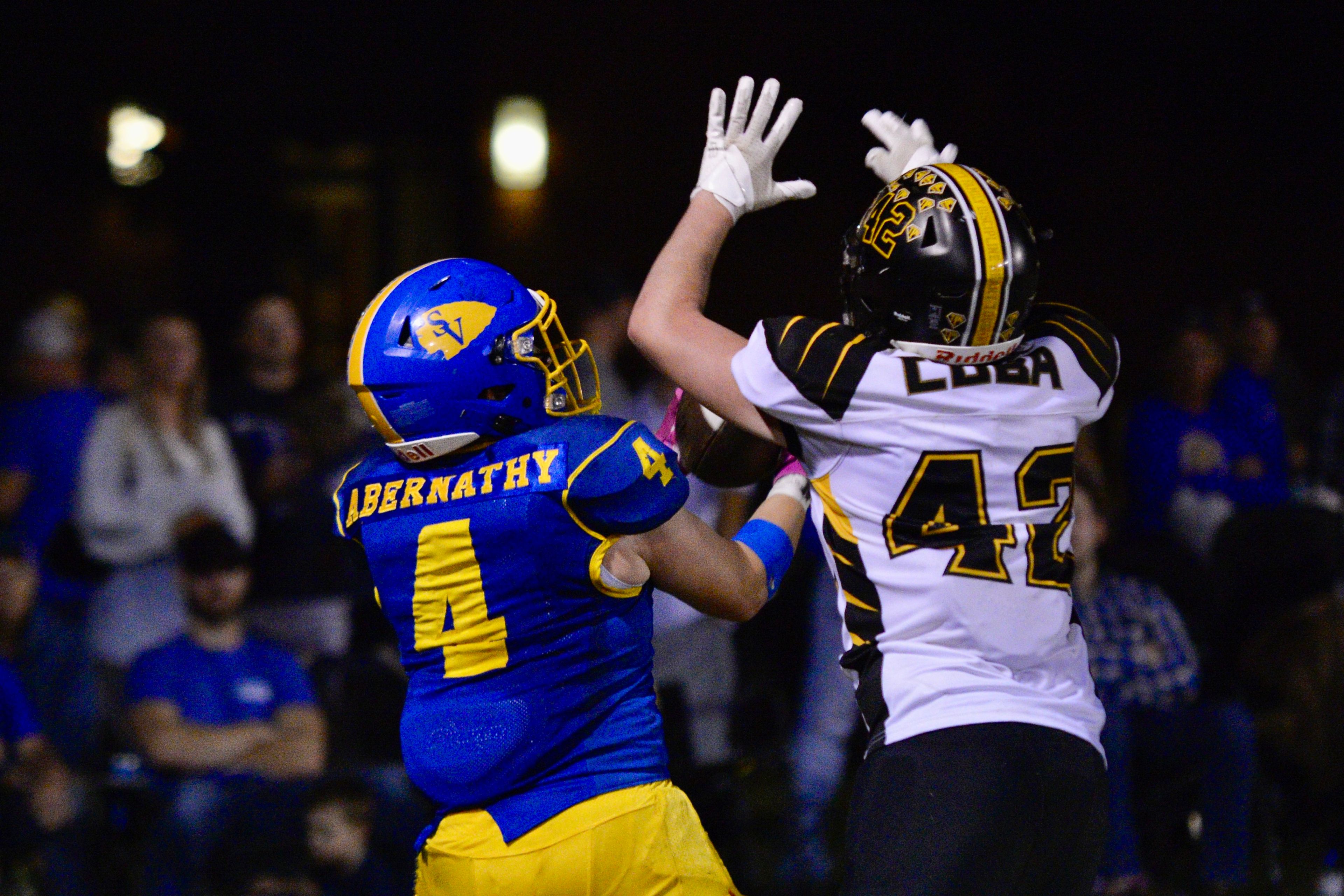 St. Vincent’s Eli Abernathy catches a touchdown pass against Cuba on Friday, Oct. 11, in Perryville. 