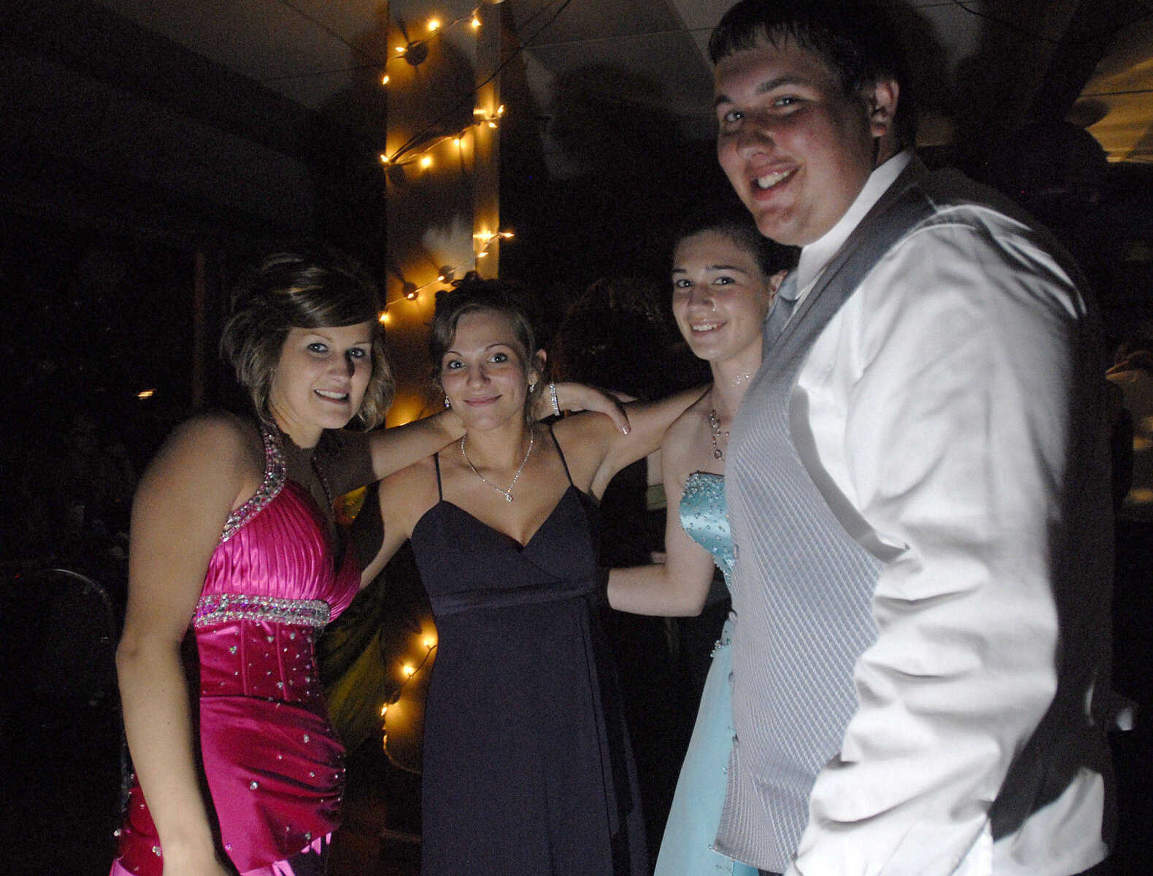 LAURA SIMON~lsimon@semissourian.com
Woodland High School prom "A Night to Remeber" at the Dockside the Upper Deck in Cape Girardeau Saturday, April 10, 2010.