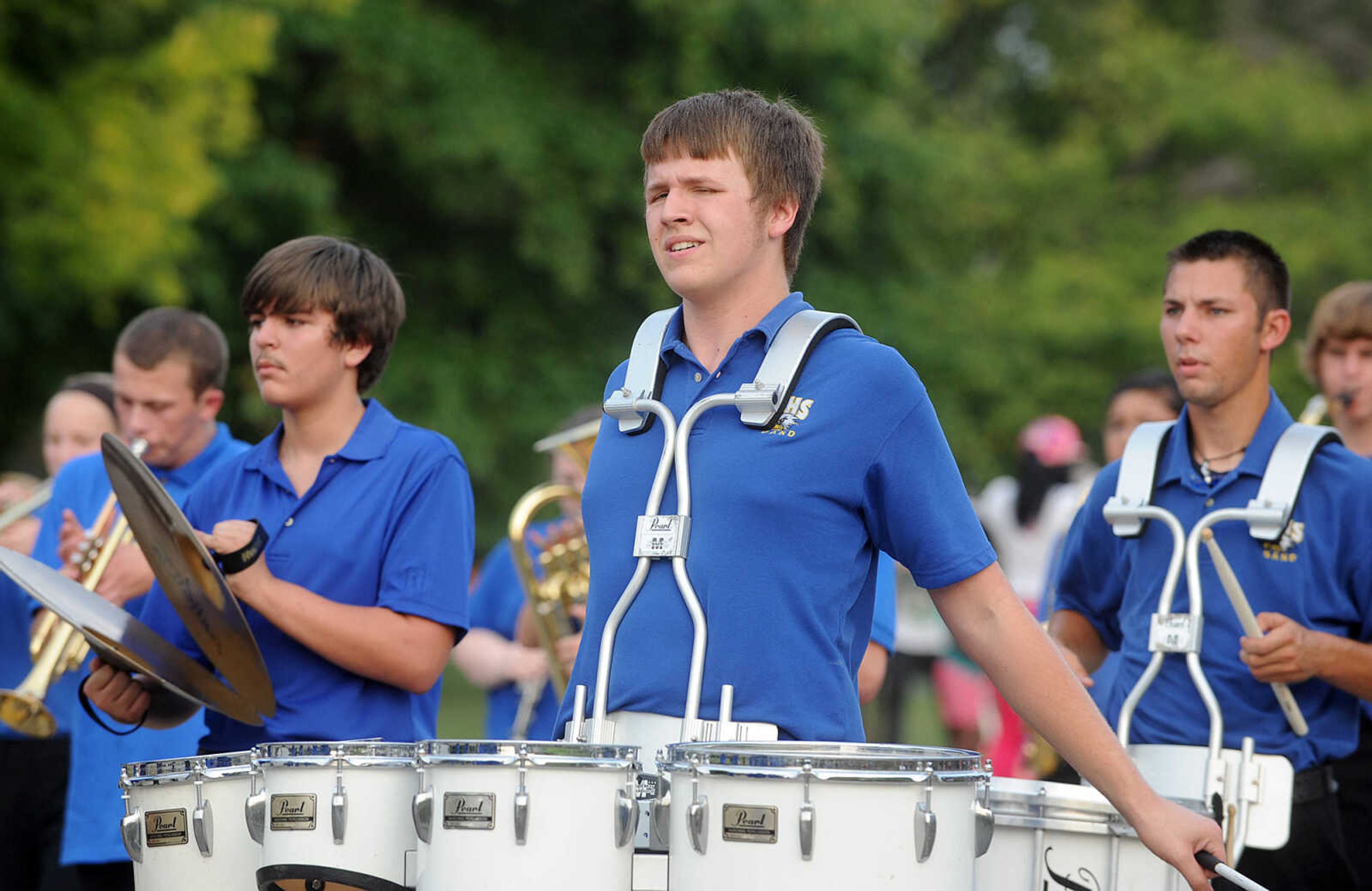 LAURA SIMON ~ lsimon@semissourian.com

The SEMO District Fair Parade moves along Broadway towards Arena Park, Monday, Sept. 9, 2013, in Cape Girardeau.