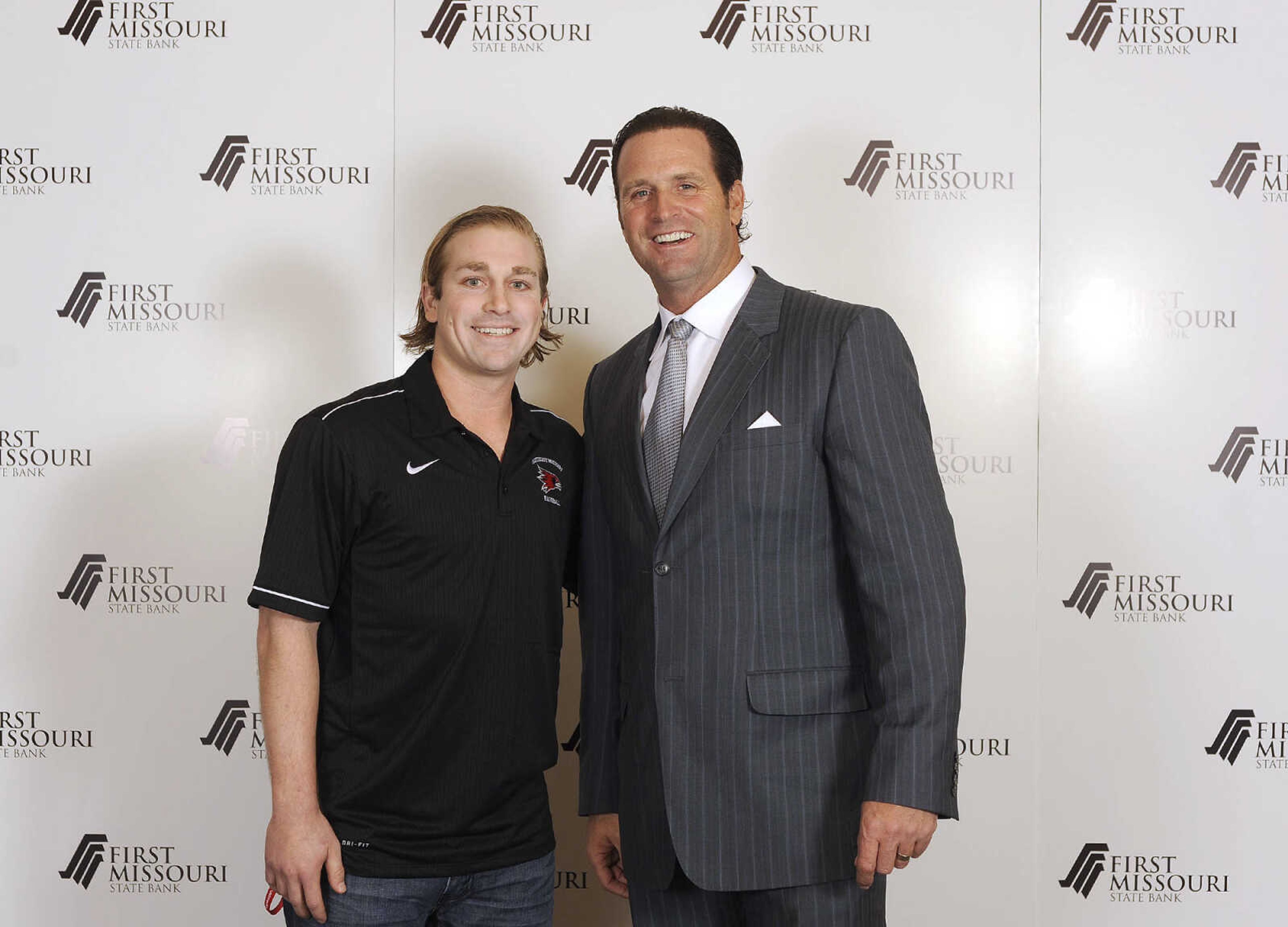 LAURA SIMON ~ lsimon@semissourian.com

Mike Matheny, manager of the St. Louis Cardinals, poses with fans during a VIP reception, Wednesday, Dec. 2, 2015, at Southeast Missouri State University's River Campus. "The State of Cardinals Nation" was presented by First Missouri State Bank.