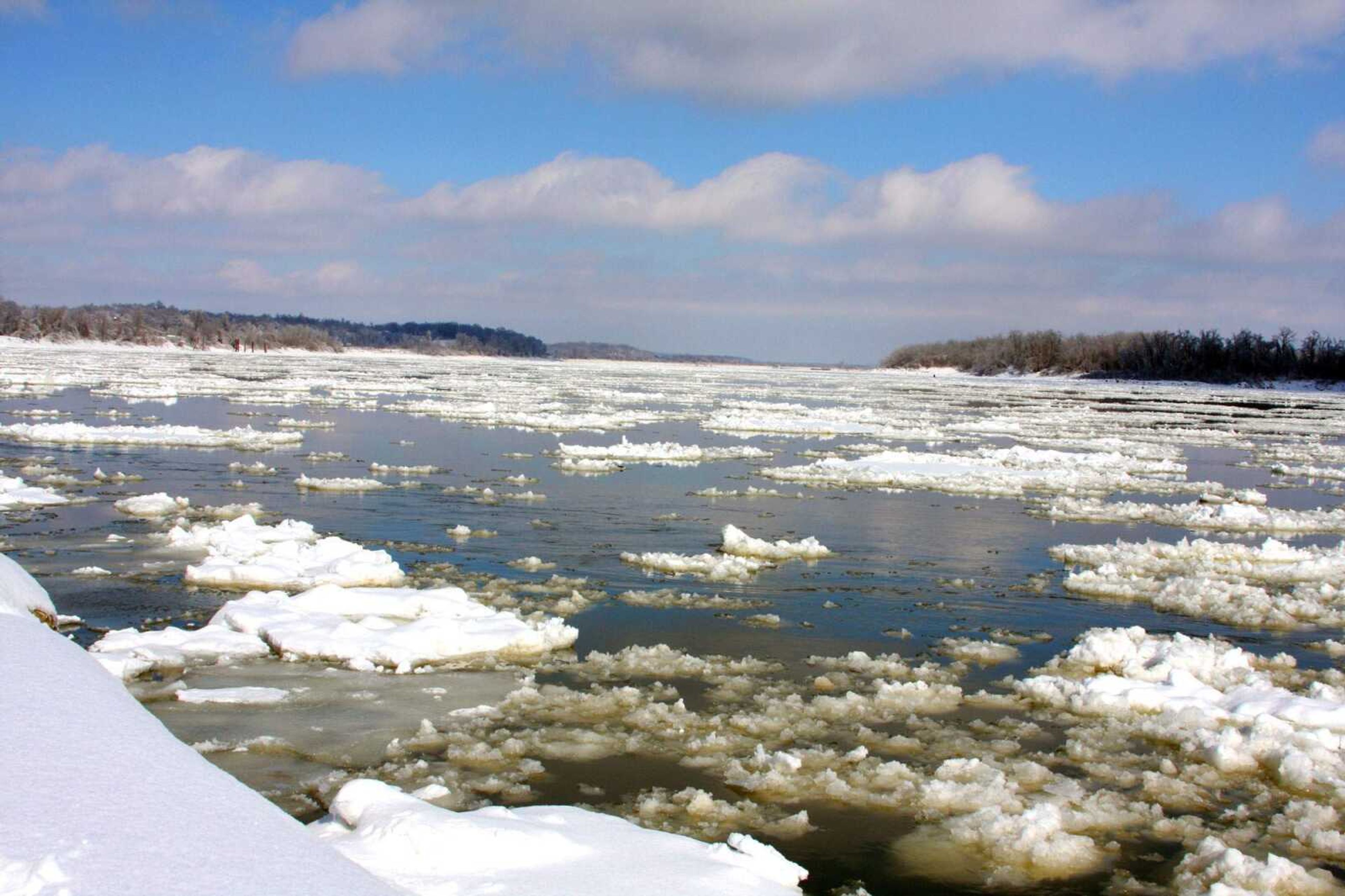 Submitted by Cheryl Brennecke
The sound of the ice patches crashing into each other was incredible. January 28, 2009