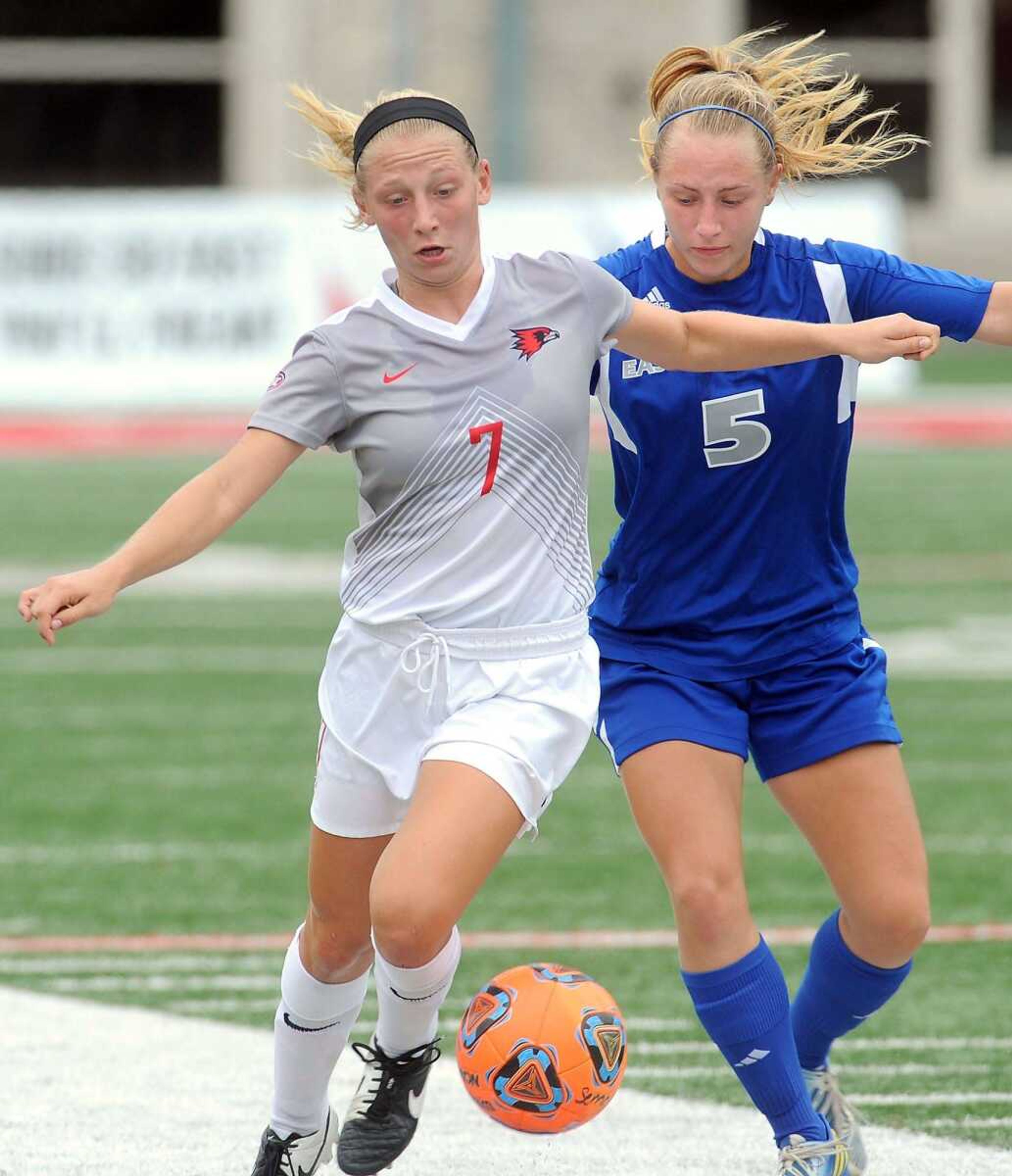 Southeast Missouri State's Lauren Kaempfe dribbles along the sideline against Eastern Illinois  Ali Carlson during the first half Sunday, Sept. 27, 2015 at Houck Stadium.