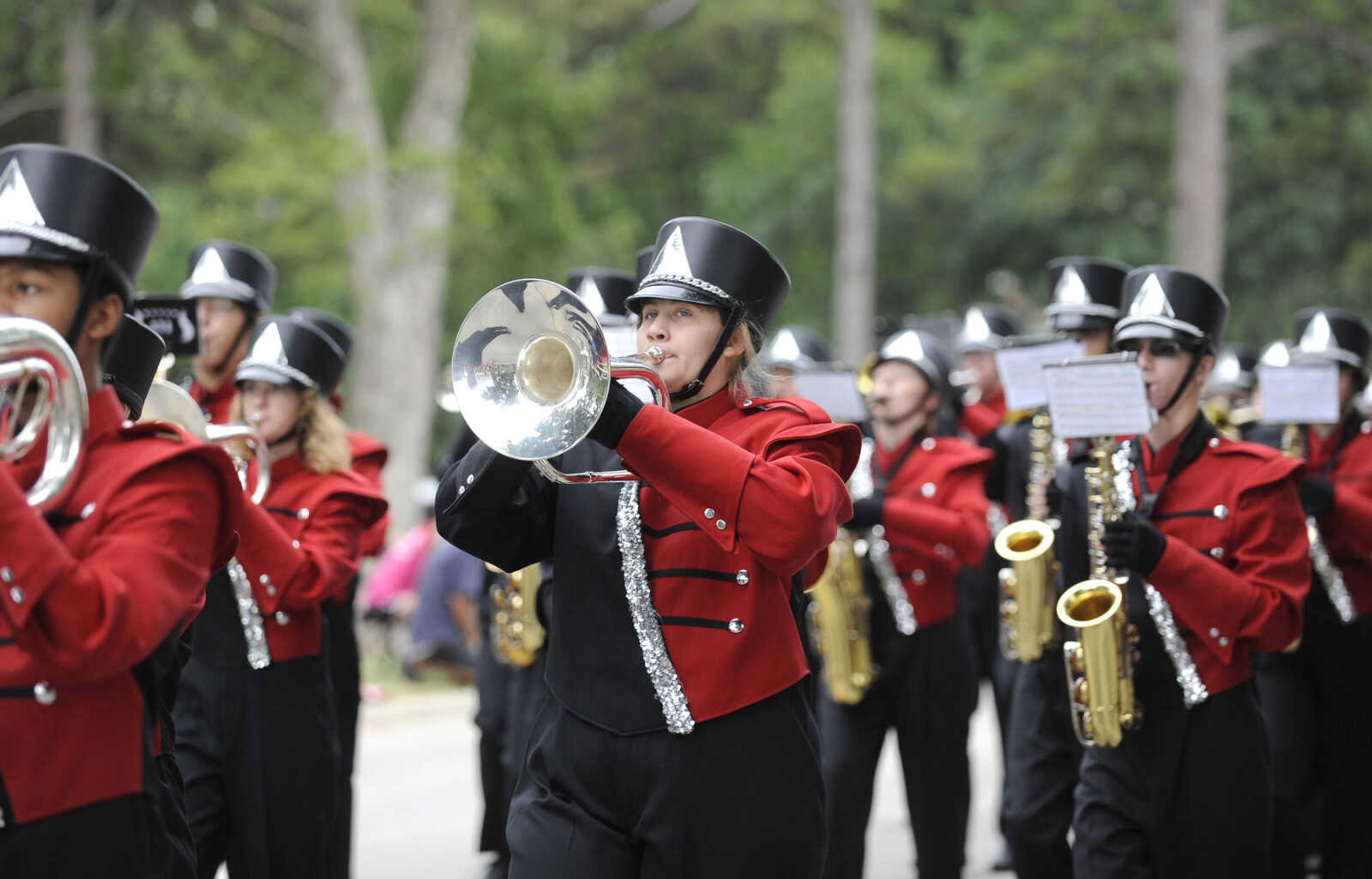 GLENN LANDBERG ~ glandberg@semissourian.com

The SEMO District Fair Parade heads down Broadway after starting in Capaha Park Saturday morning, Sept. 6, 2014, in Cape Girardeau. The parade ended at Arena Park where the 159th annual SEMO District Fair is being held.