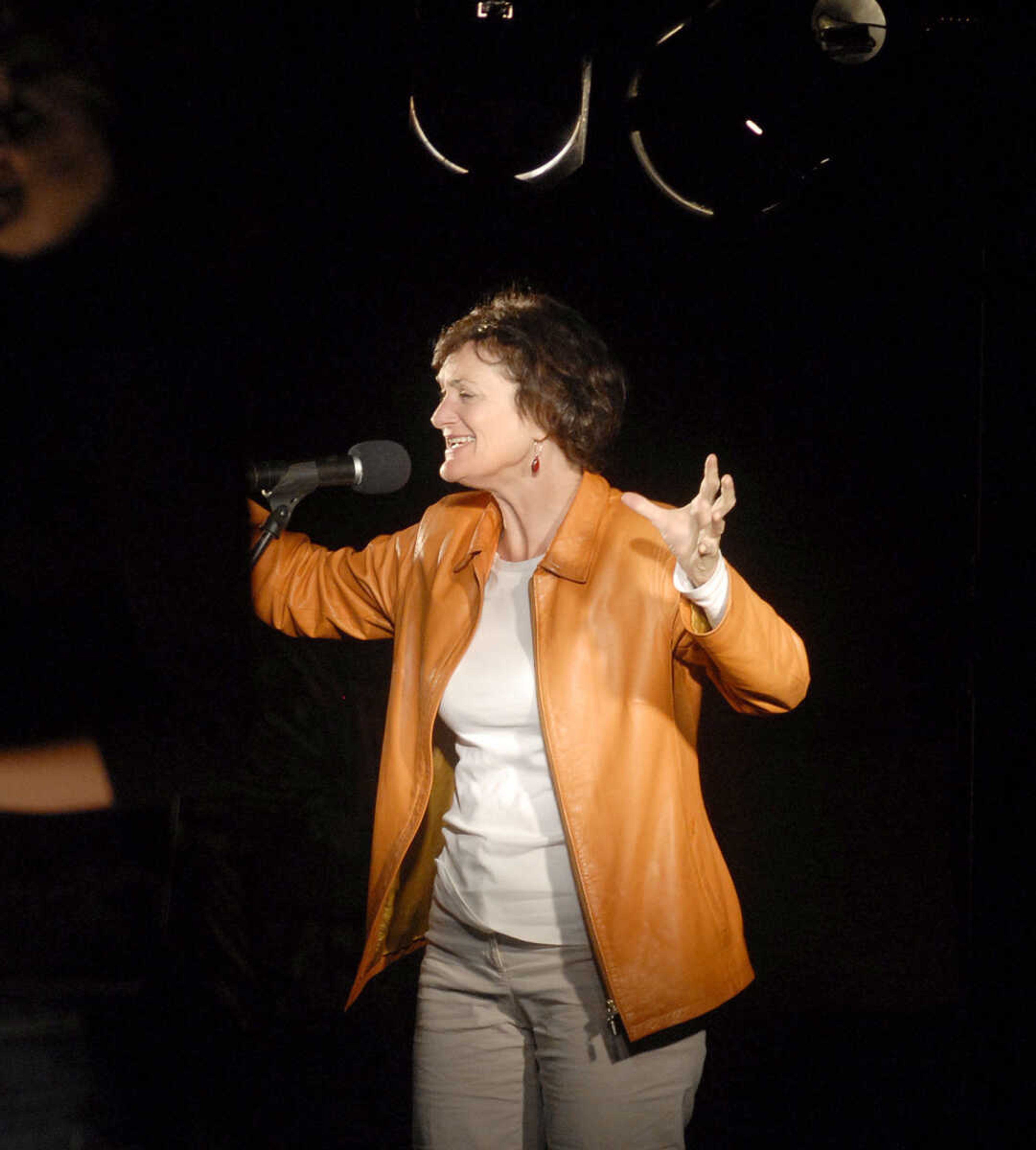 LAURA SIMON ~ lsimon@semissourian.com
Regina Carpenter tells bone chilling stories to the crowd Friday, October 14, 2011 during an evening of Ghost Storytelling at the east lawn of the River Campus of Southeast Missouri State University in Cape Girardeau.