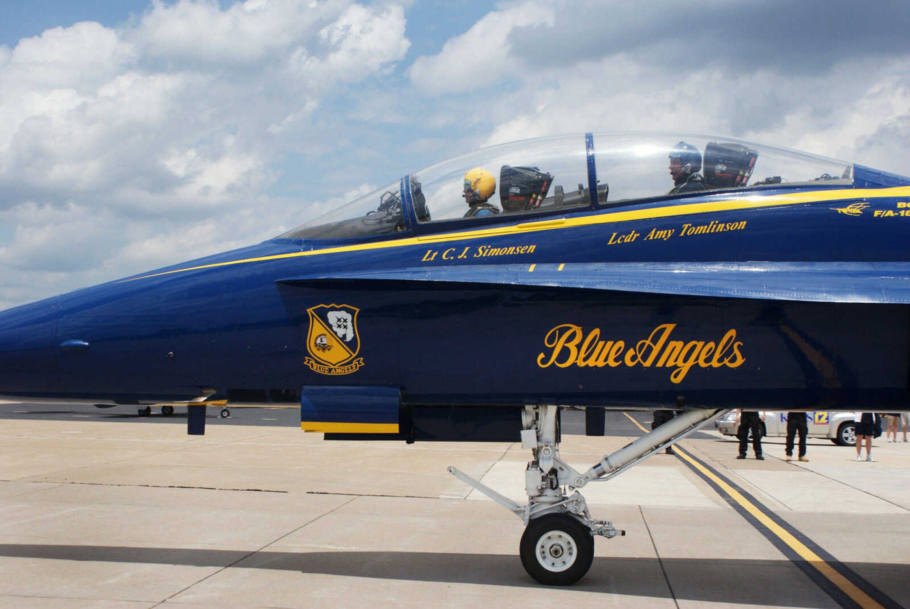 BAILEY REUTZEL ~ breutzel@semissourian.com

Rob Bunger, right, get ready to take off in the F/A-18 plane flown by Blue Angel pilot Lt. C.J. Simonsen, left, at the Cape Girardeau Airport on Wednesday, June 16, 2010. Bunger was one of three area people who got the chance to fly with the Blue Angels on Wednesday.