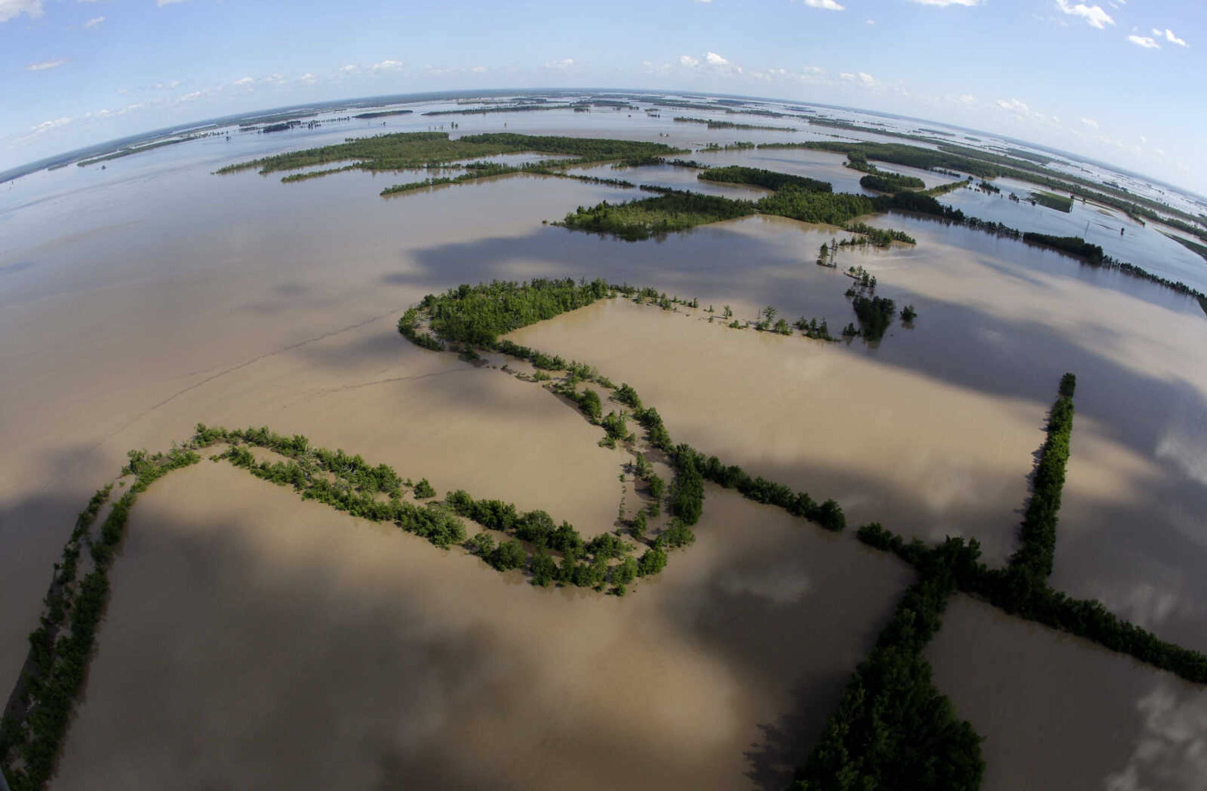 Floodwaters from the Mississippi River are seen Tuesday, May 3, 2011, north of New Madrid, Mo. Many areas along the river in Missouri's boot heel are seeing significant flooding, and ominous flooding forecasts are raising alarm from southeast Missouri to Louisiana and Mississippi. (AP Photo/Jeff Roberson)