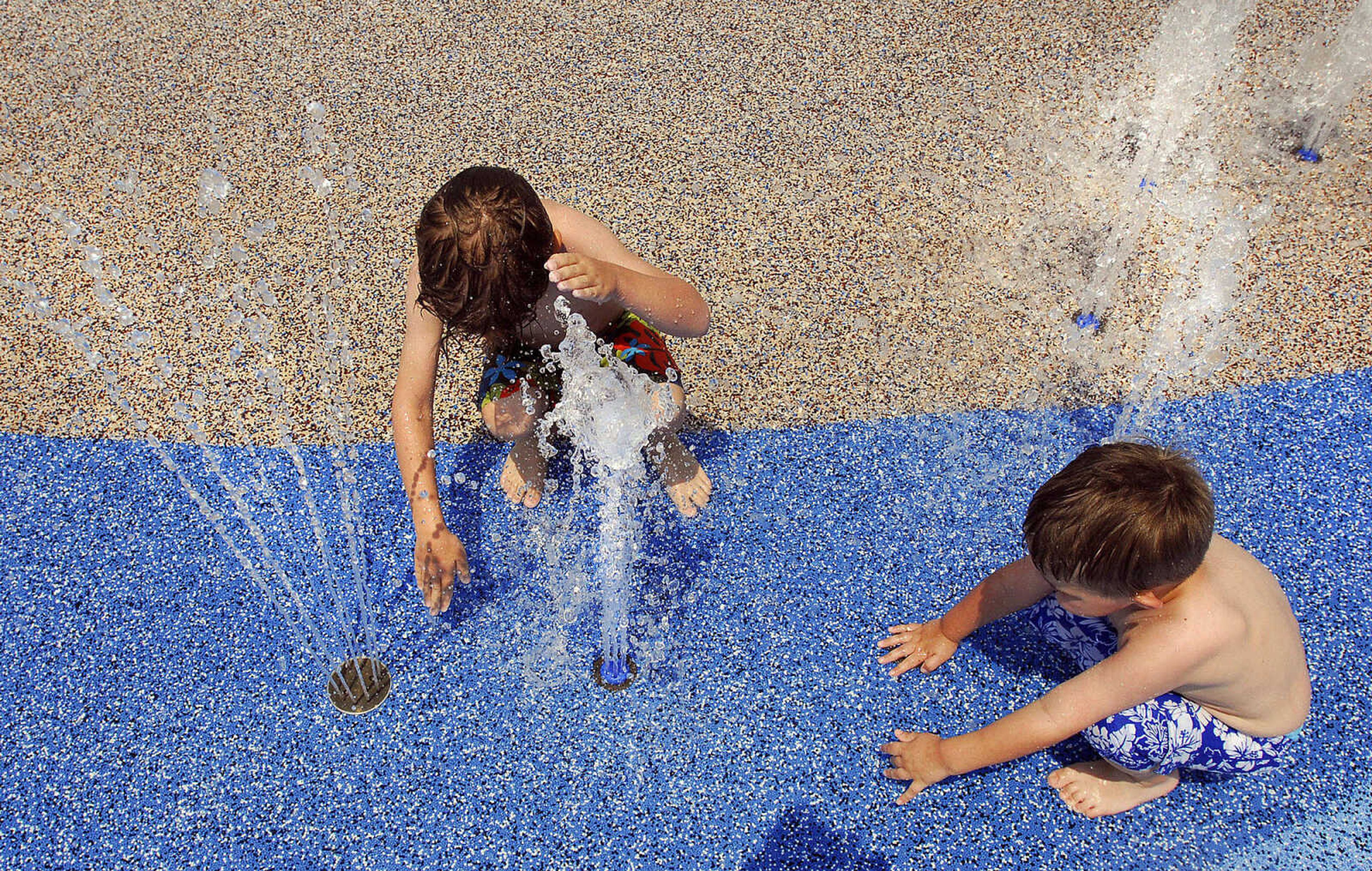 LAURA SIMON~lsimon@semissourian.com
Children play on the spray pad Saturday, May 29, 2010 during the opening day of Cape Splash Family Auquatic Center.