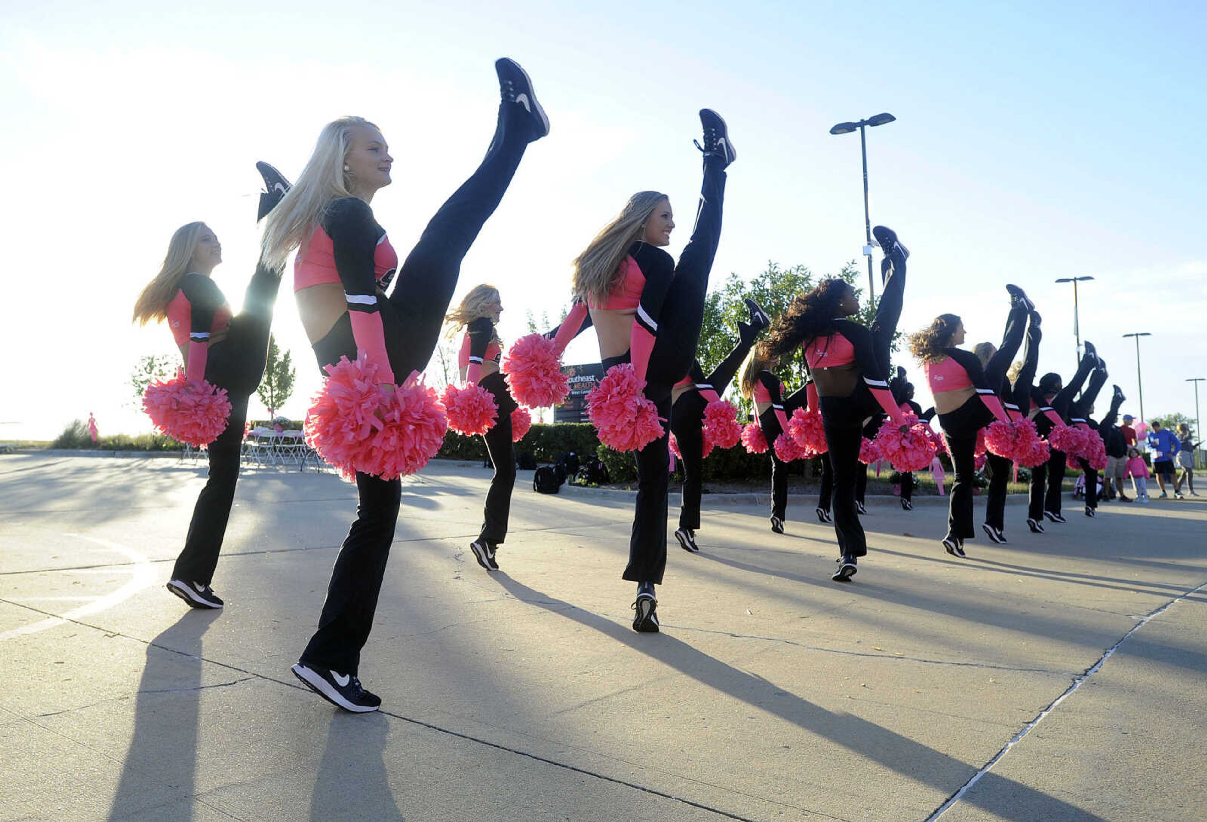 FRED LYNCH ~ flynch@semissourian.com
The Southeast Sundancers perform before the start of Run for Ragan on Saturday, Sept. 30, 2017 at Southeast Cancer Center.