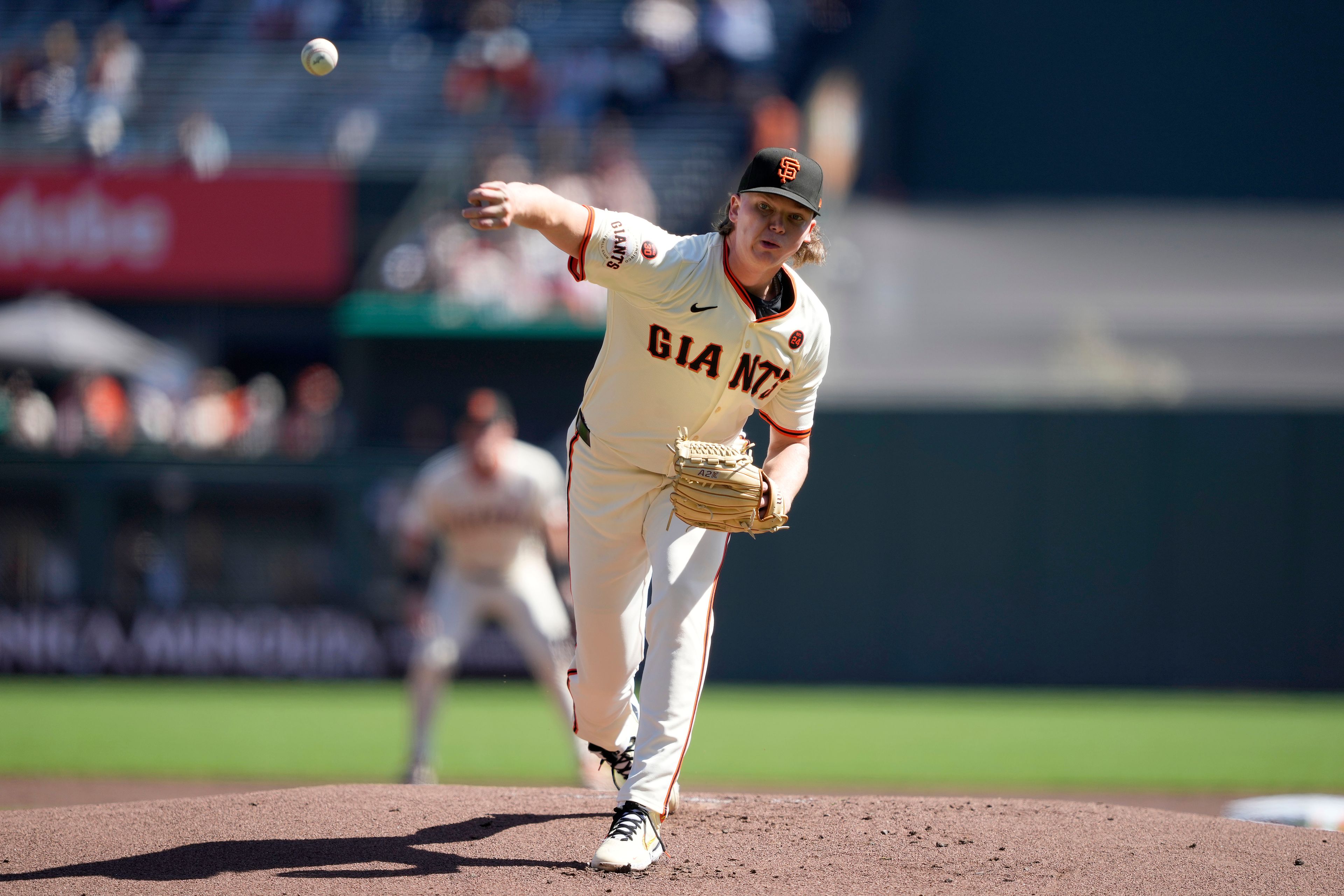 San Francisco Giants pitcher Hayden Birdsong throws against the St. Louis Cardinals during the first inning of a baseball game Sunday, Sept. 29, 2024, in San Francisco. (AP Photo/Tony Avelar)