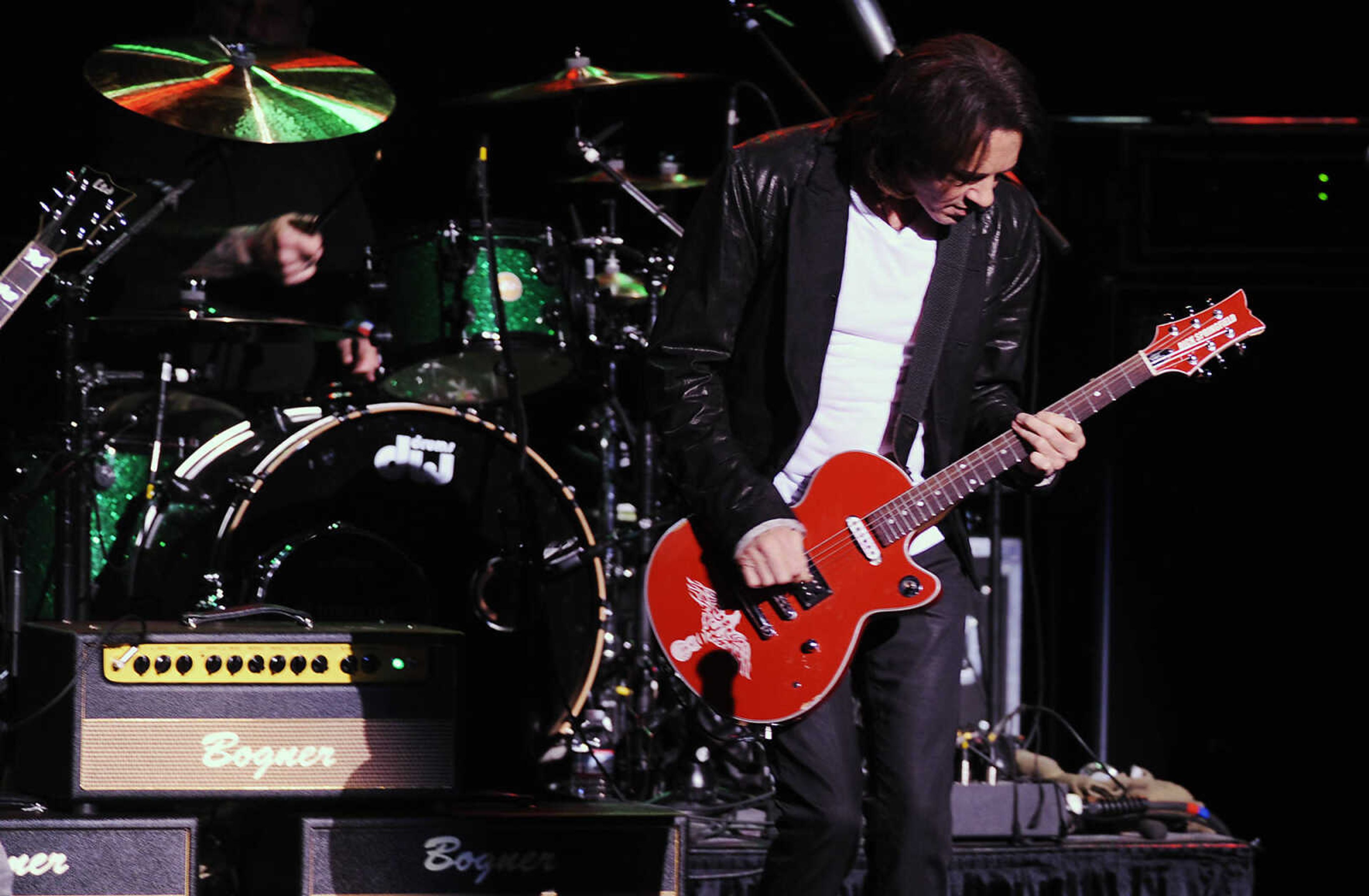 Rick Springfield performs Saturday, July 21, at the Bedell Performance Hall at the River Campus as part of a fundraiser for Hoops for Life. All of the proceeds will benefit pediatric brain tumor research in memory of Sahara "Hoops" Aldridge. The 13-year-old Cape Girardeau resident lost her battle with brainstem glioma Nov. 5, 2007.