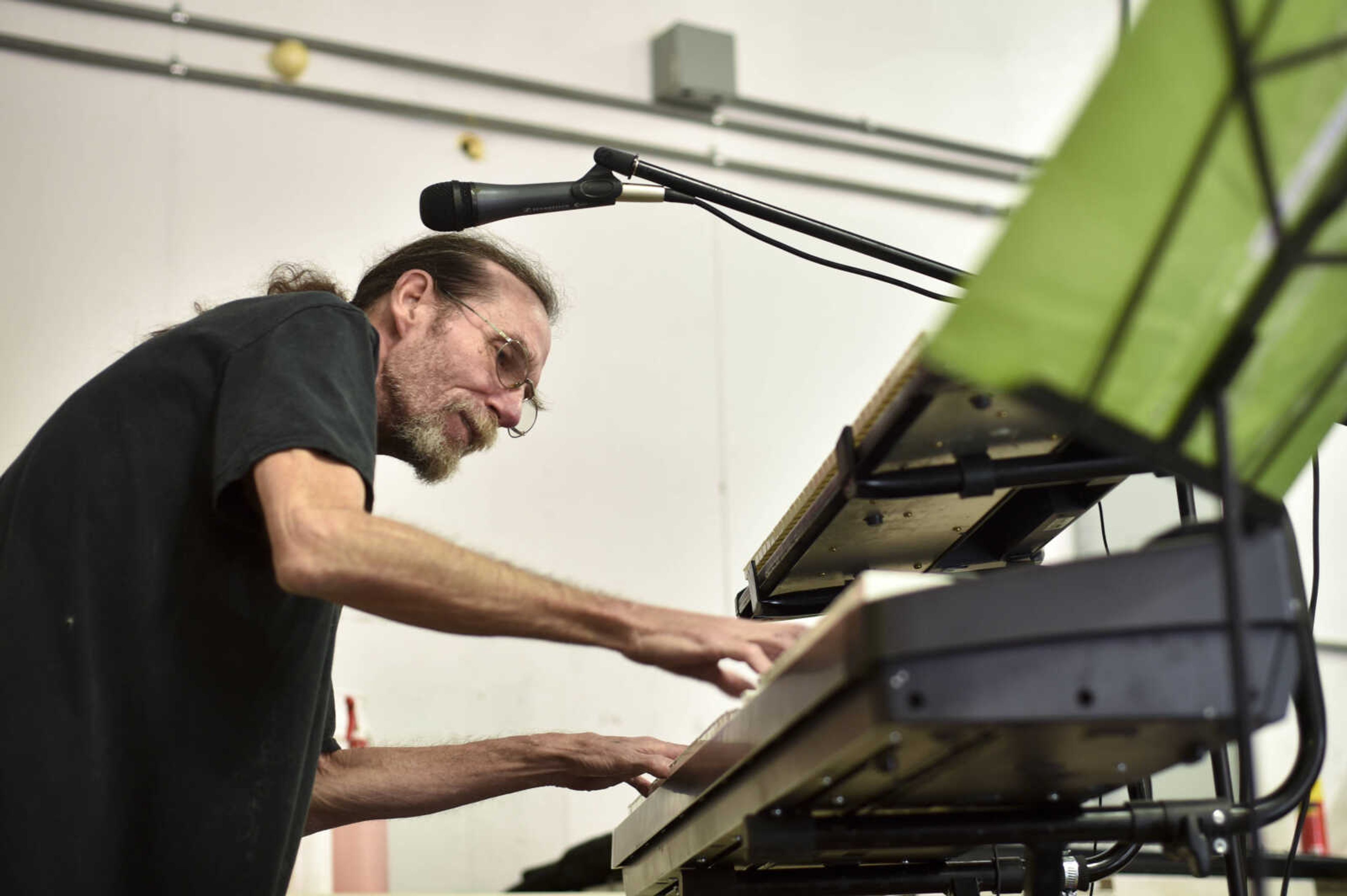 Bart "Fingers" Freeman plays keyboard with Mixed Blend while providing entertainment at the 9th annual Brew Movement Against Multiple Sclerosis held Saturday, March 24, 2018, in Jackson.