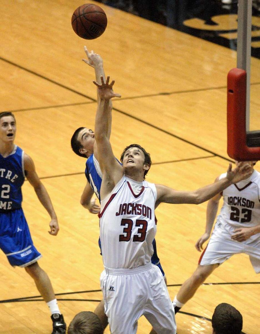 Jackson nips Notre Dame boys for third place at SEMO Conference tourne...