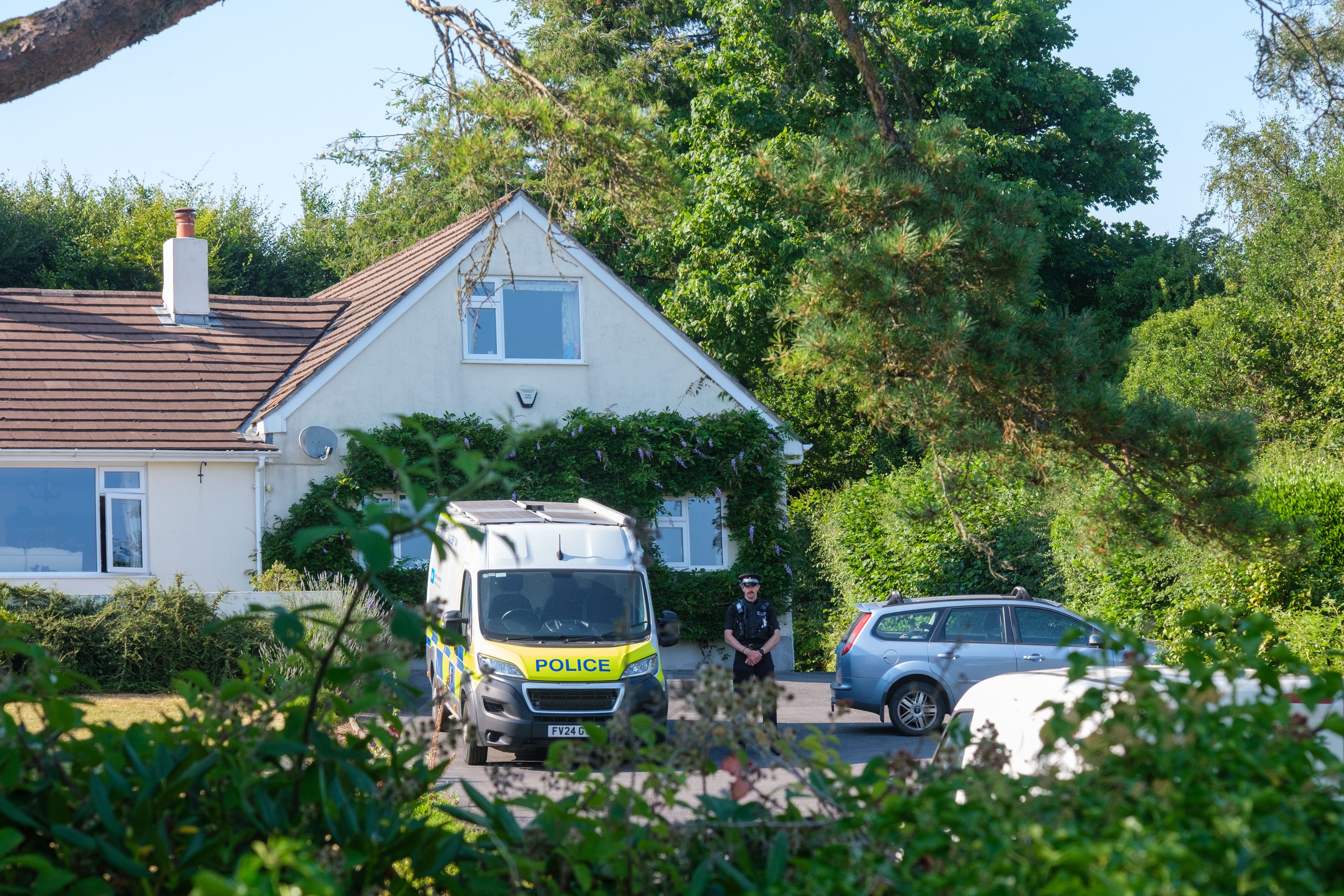 Police in the UK arrest a suspect in the killing of former P...