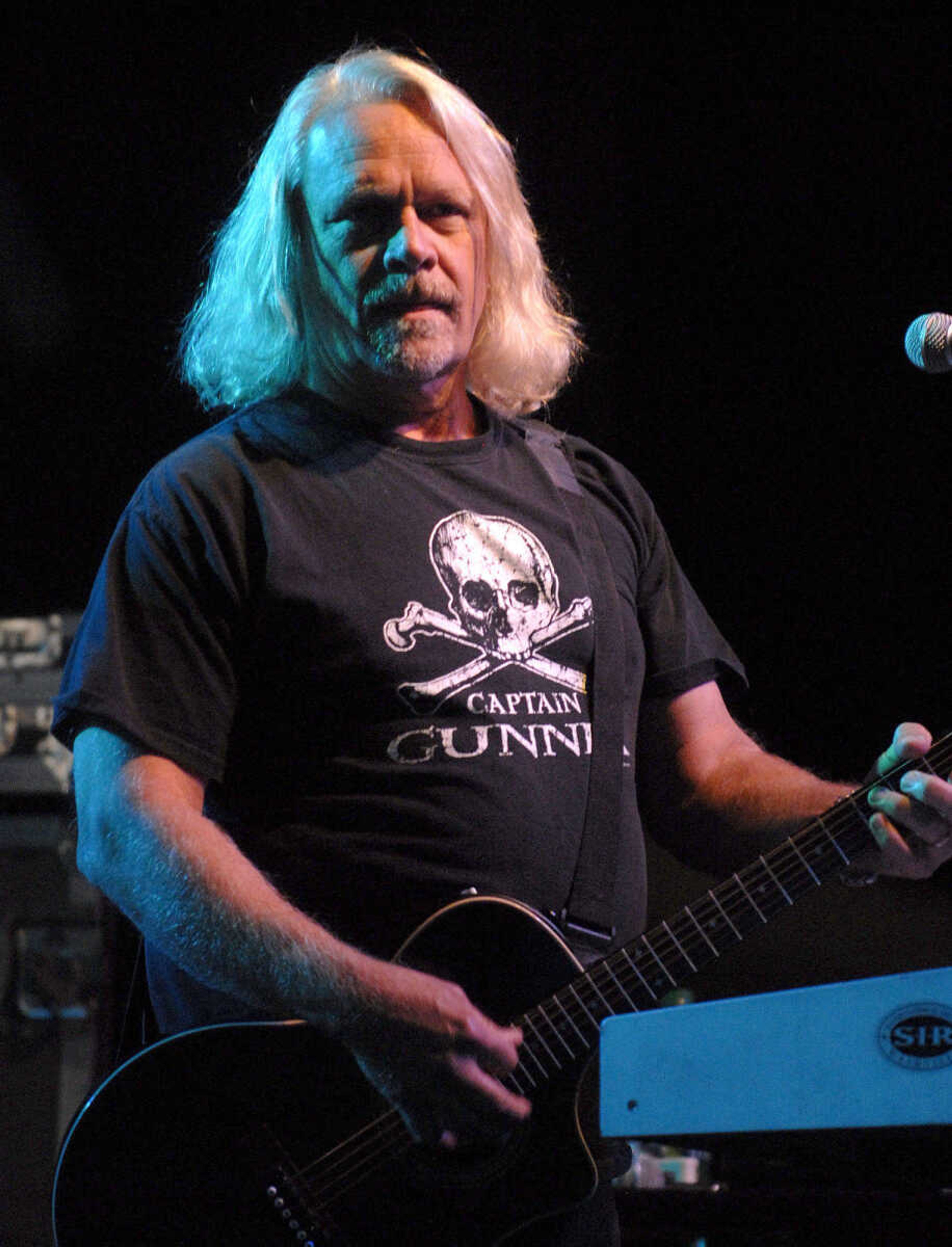 LAURA SIMON ~ lsimon@semissourian.com
Creedence Clearwater Revisited rocks the grandstand at Arena Park Friday, September 16, 2011 during the SEMO District Fair in Cape Girardeau.