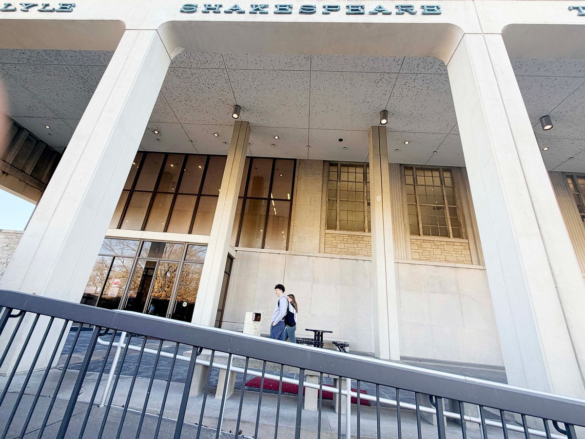 University police give 'all clear' after evacuating Kent Library due to online threat