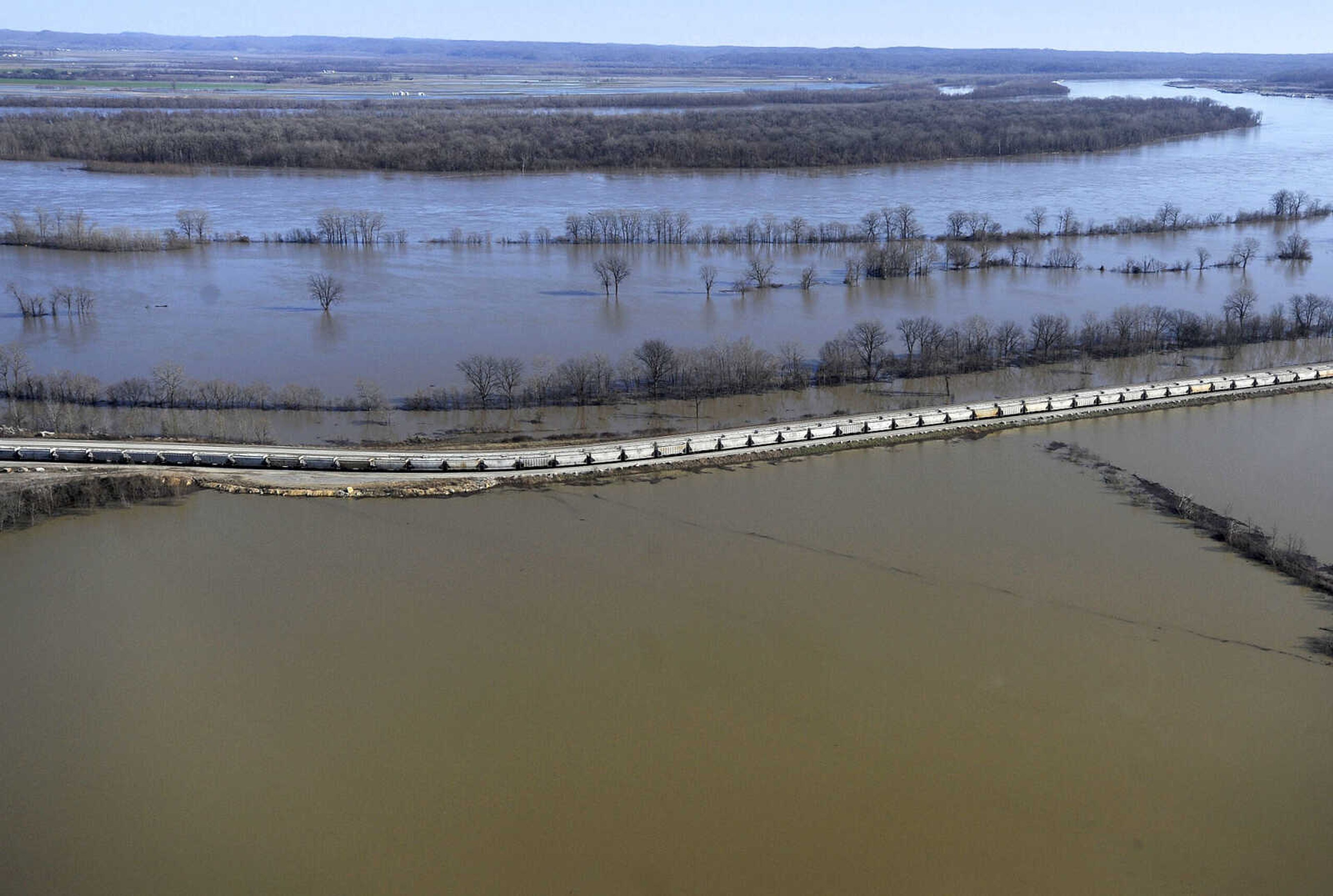 LAURA SIMON ~ lsimon@semissourian.com

Floodwater near Buzzi Unicem on South Sprigg Street is seen, Saturday, Jan. 2, 2016.