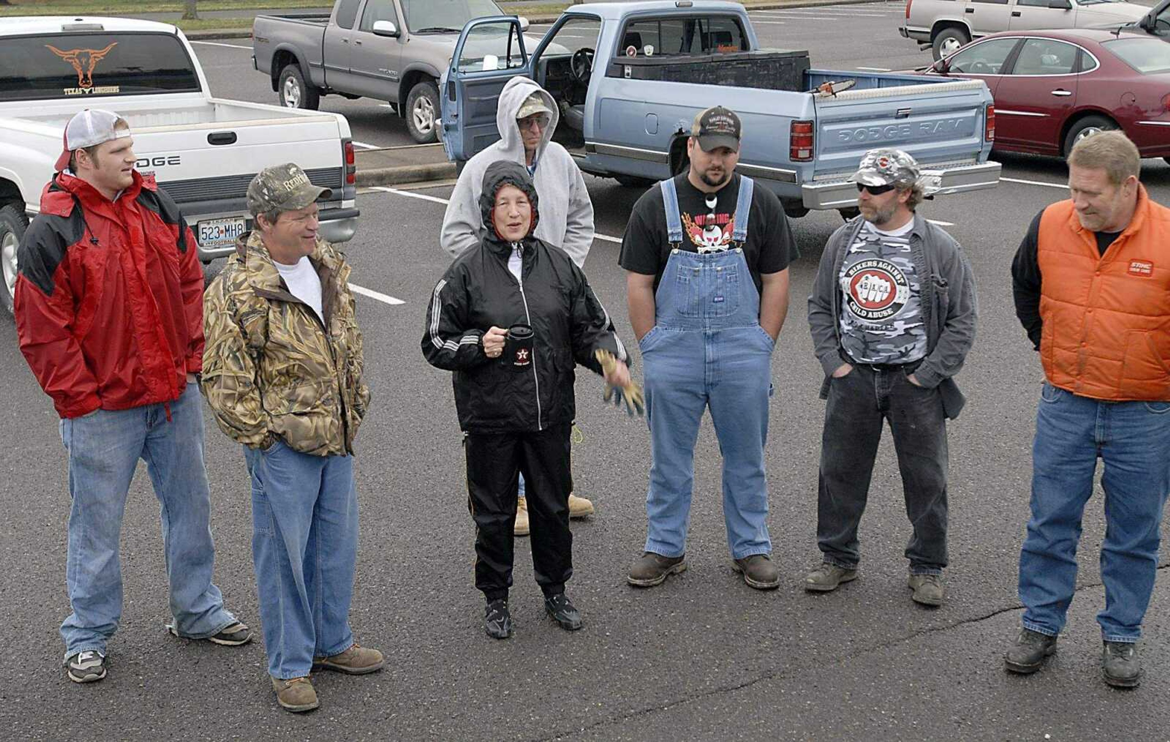 FRED LYNCH ~ flynch@semissourian.com
Jackson mayor Barbara Lohr greeted the workers who showed up to help with limb pulling Saturday in Jackson City Park.