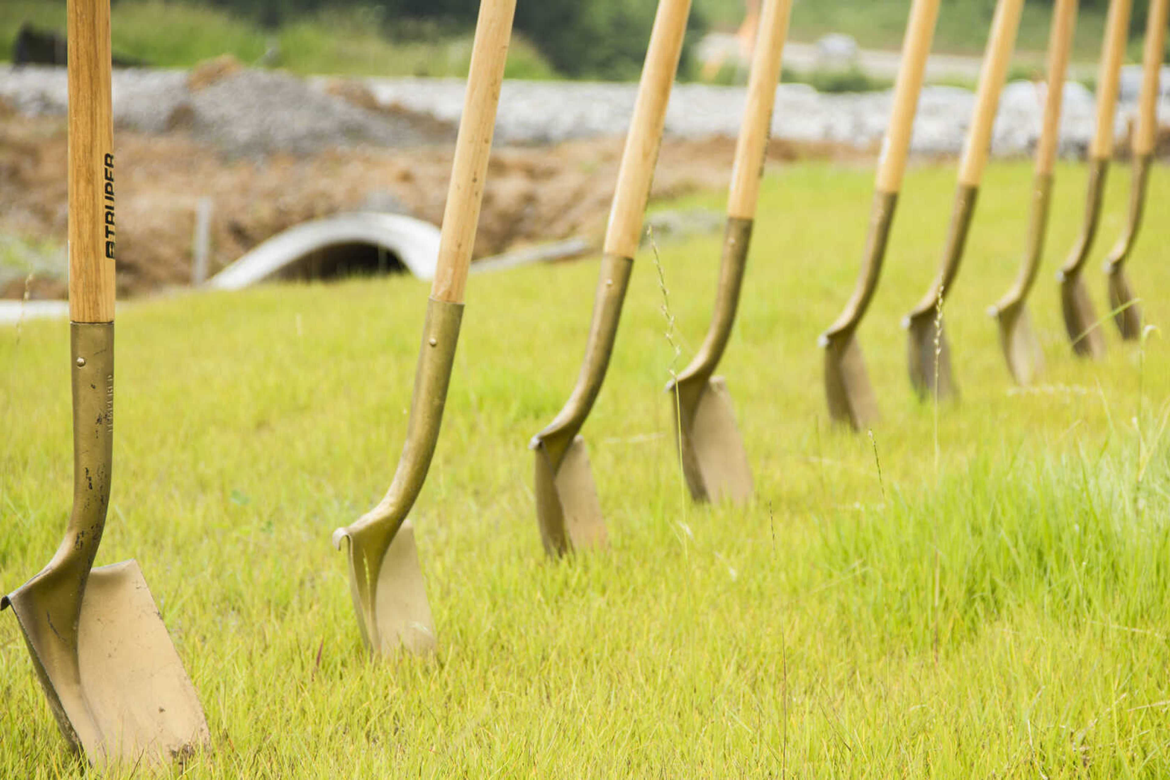 CAROL KELLISON ~ photos@semissourian.com
The golden shovels stand in wait at the ground breaking ceremony for the new Pepsi Depot on Wednesday June 3, 2015 in Cape Girardeau.