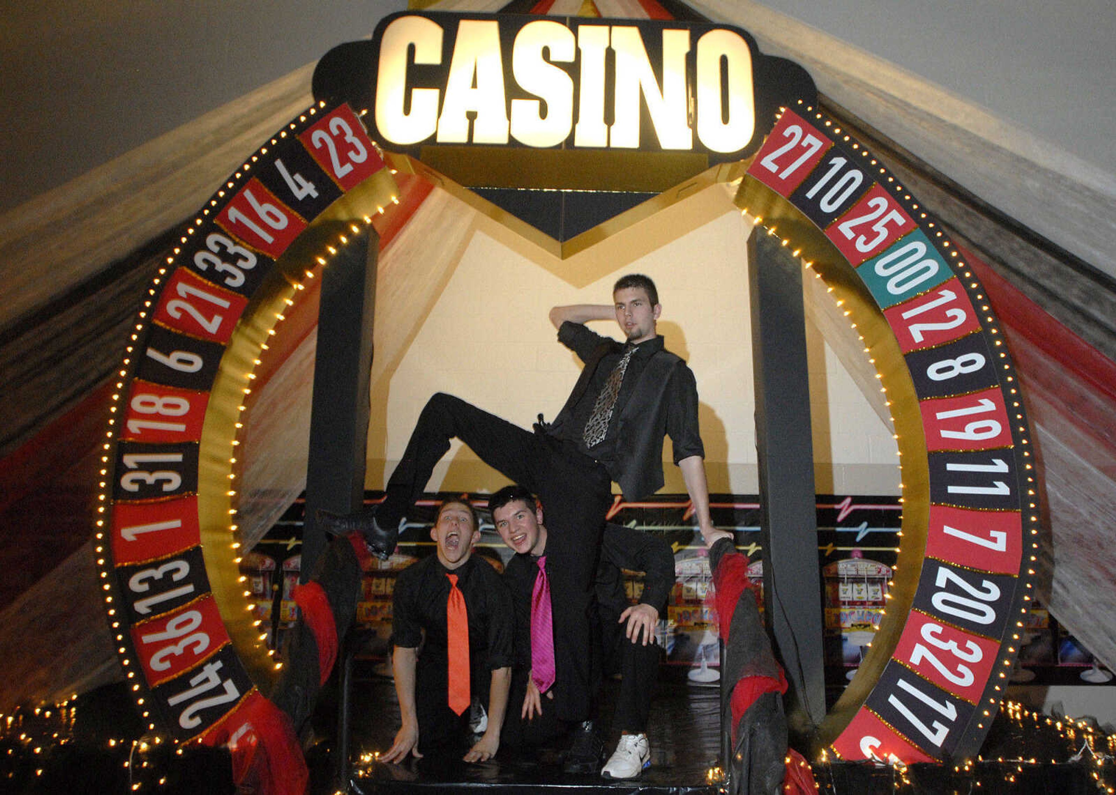 LAURA SIMON~lsimon@semissourian.com
Oran High School "Casino Night" prom Saturday, April 2, 2011 in Oran.