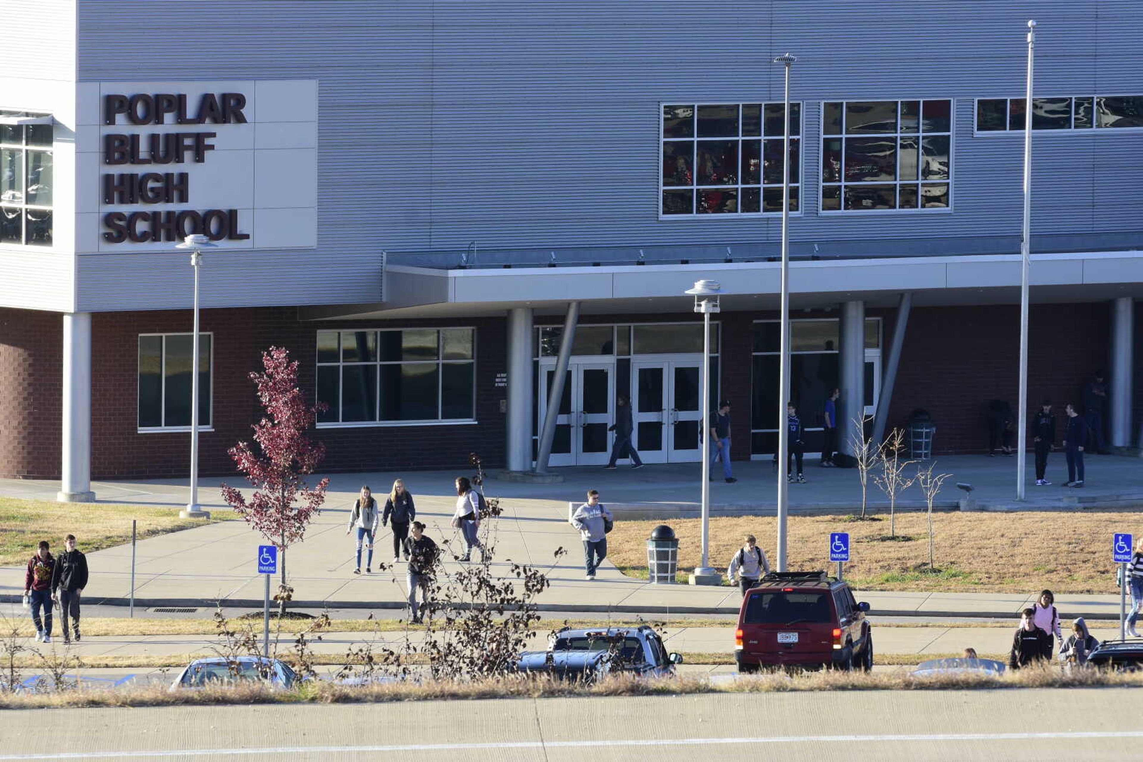 The Poplar Bluff R-I School District has an ongoing relationship with Three Rivers College. Both are vital to the improvement and quality of education in Poplar Bluff. 