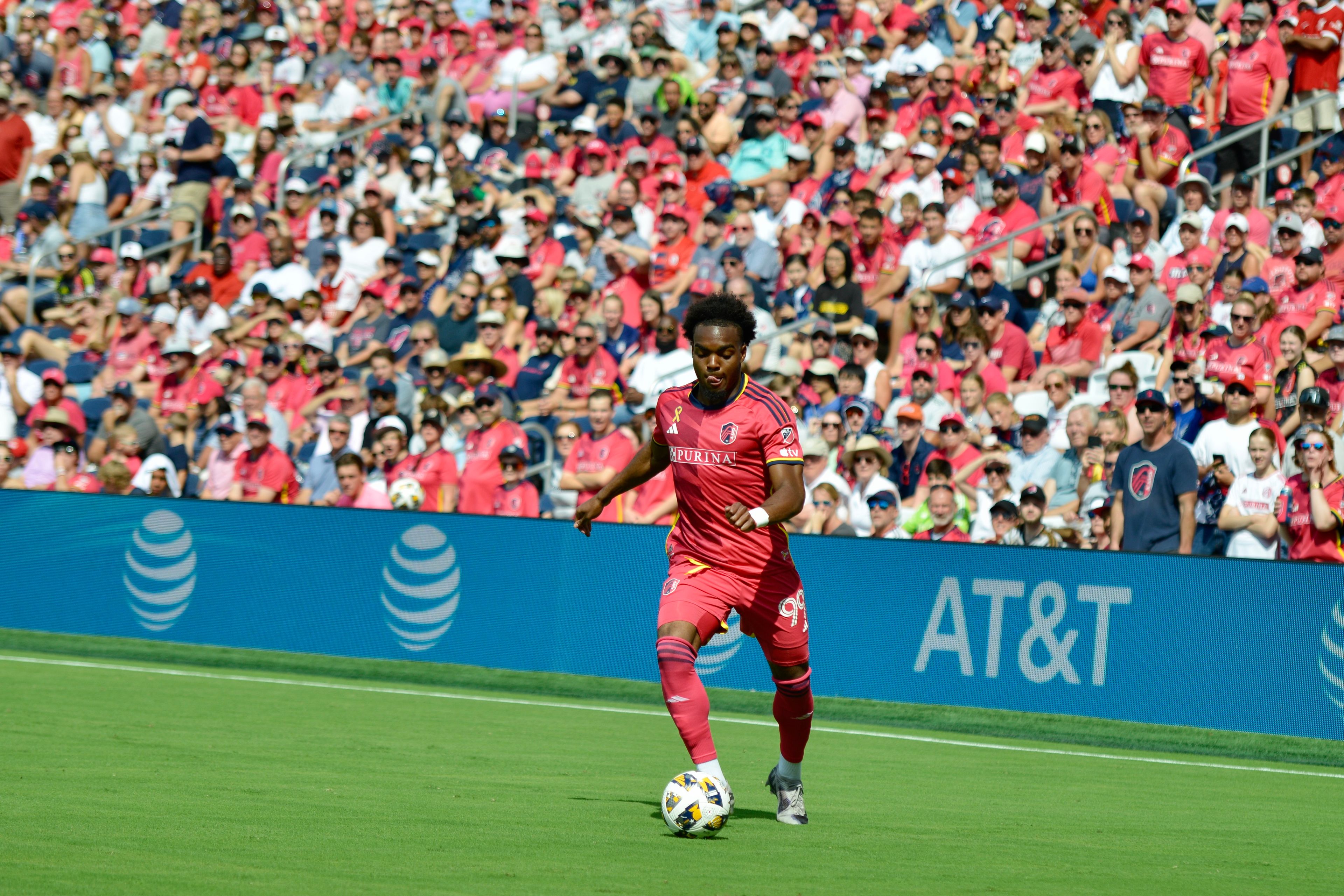 St. Louis City midfielder Jayden Reid prepares to pass the ball during a match against the LA Galaxy on Sunday, Sept. 1 in St. Louis. 