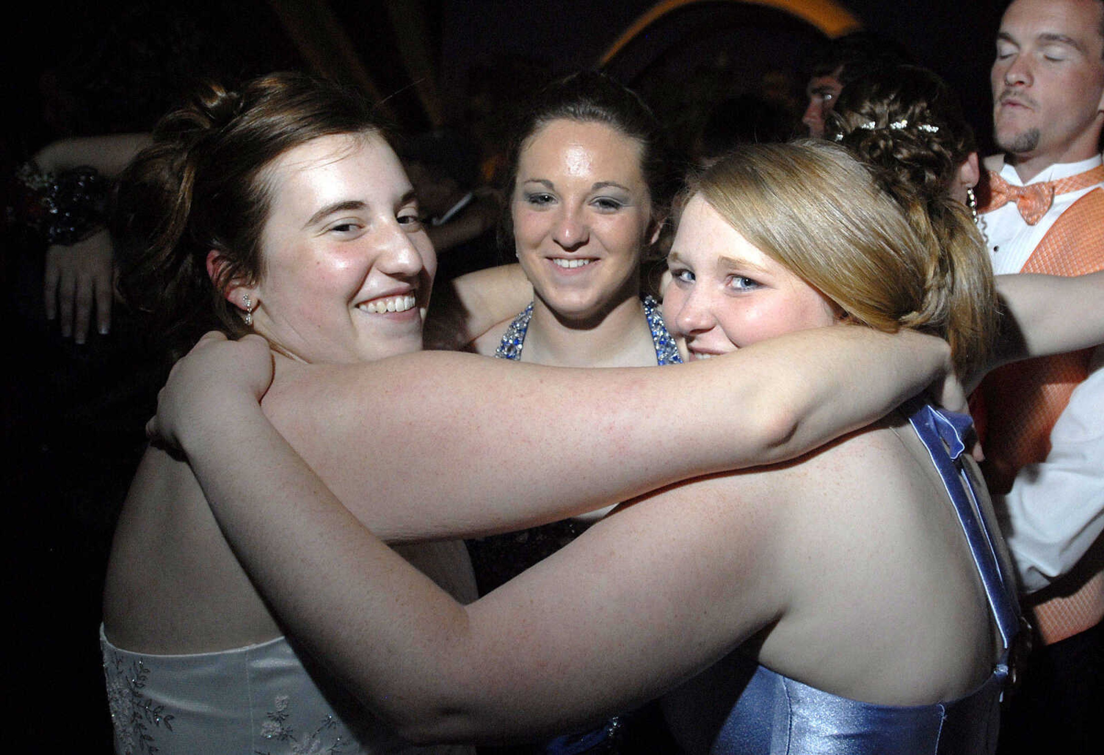 LAURA SIMON~lsimon@semissourian.com
Jackson High School Prom Saturday, May 8, 2010.