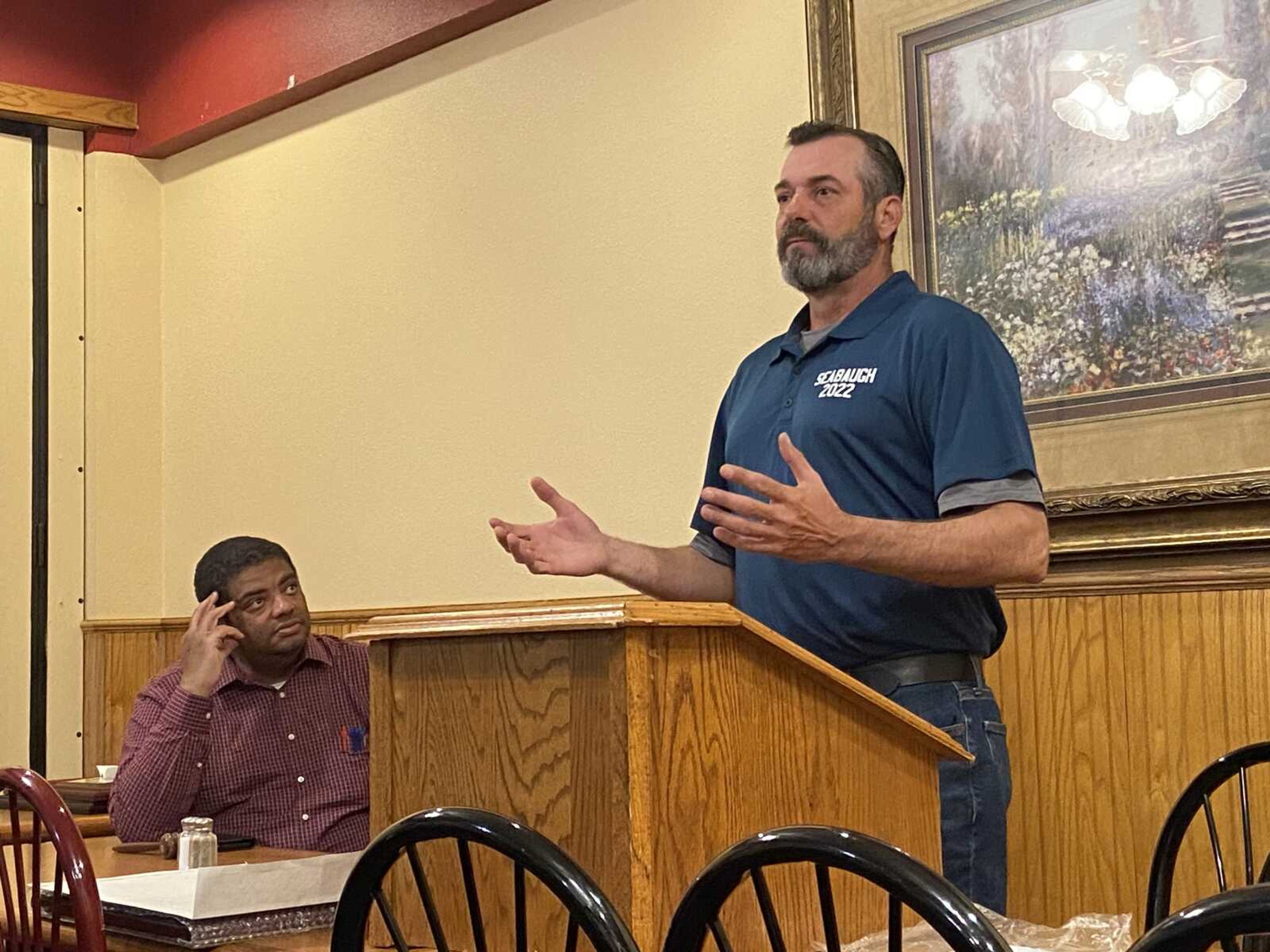 Rick Seabaugh, right, addresses Southeast Missouri Pachyderm Club members about his plans to run for U.S. Senate as an independent in the November 2022 election on Thursday night at Delmonico's in Jackson.