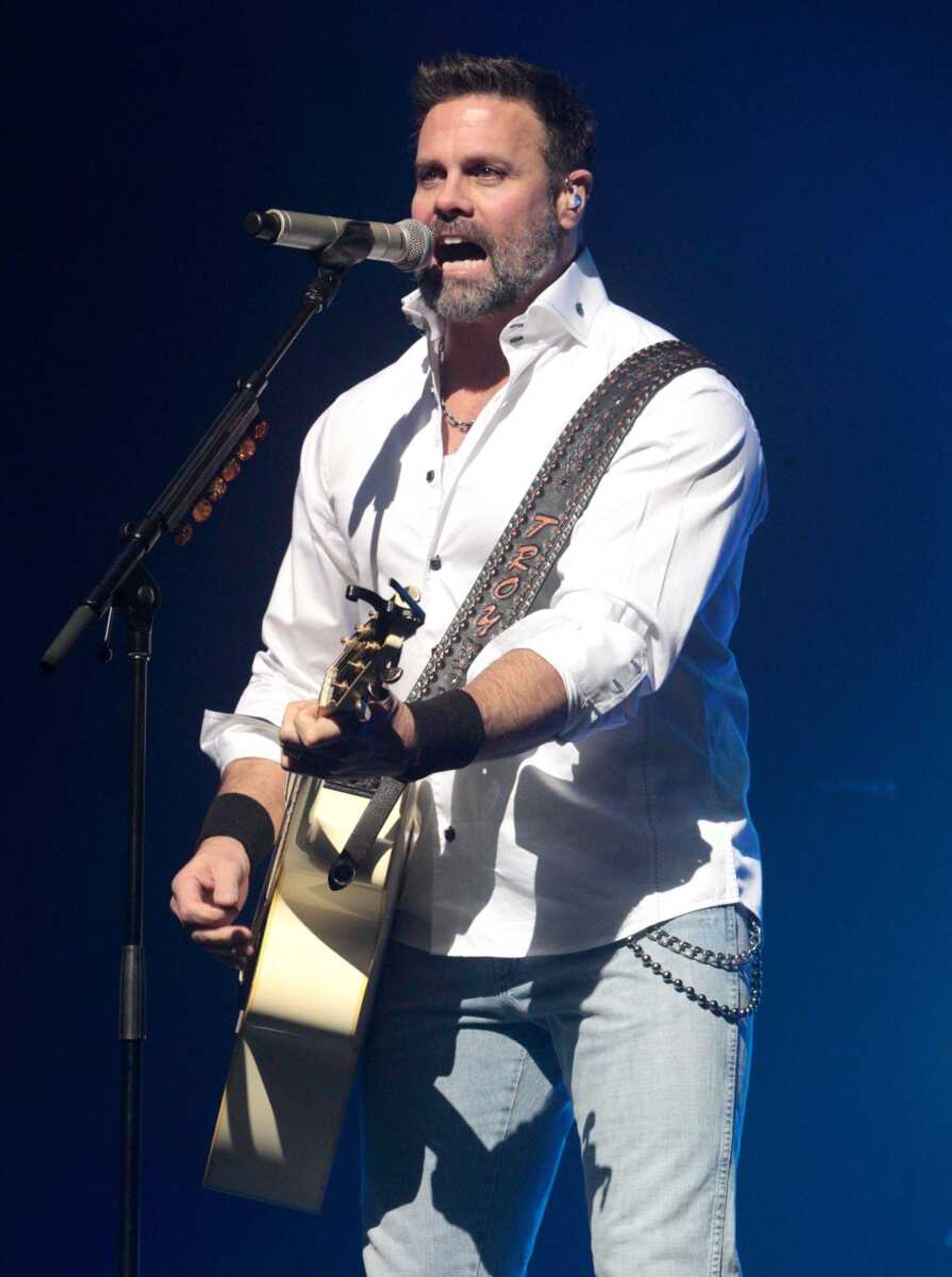 Troy Gentry