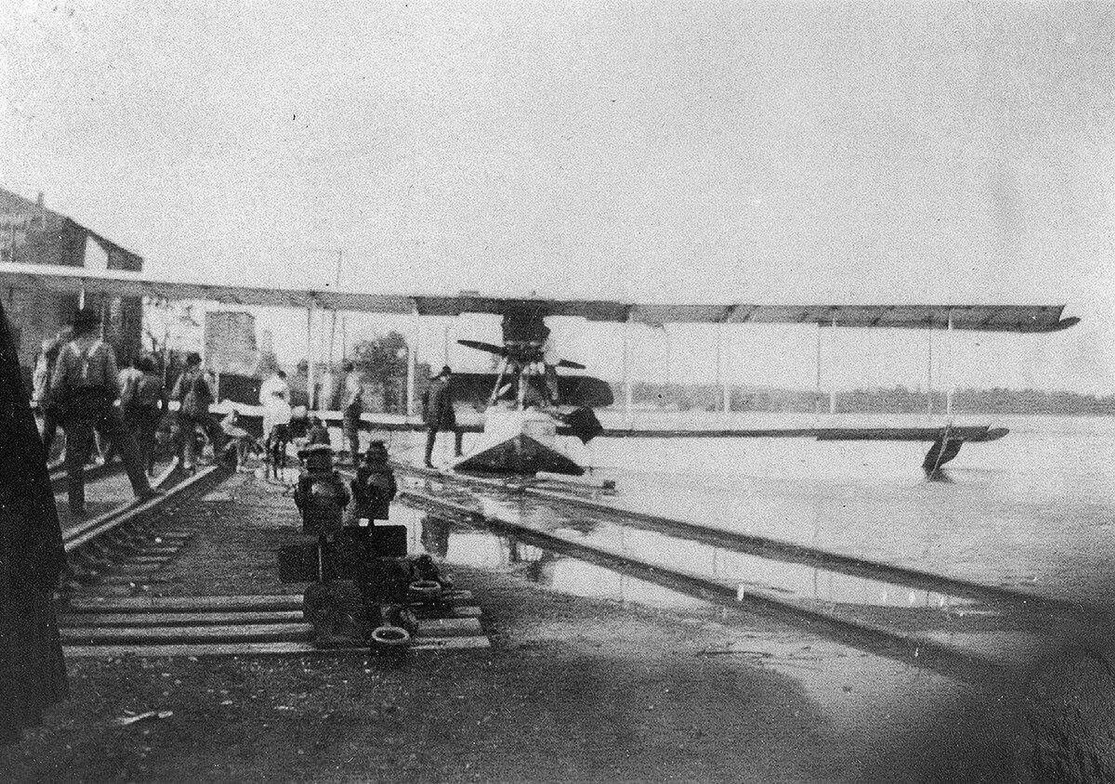 Nov. 26 1912: Tony Jannus arrives in Cape Girardeau in a hydroplane, entertaining the largest crowd ever gathered at the riverfront except when President Taft arrived in 1909.